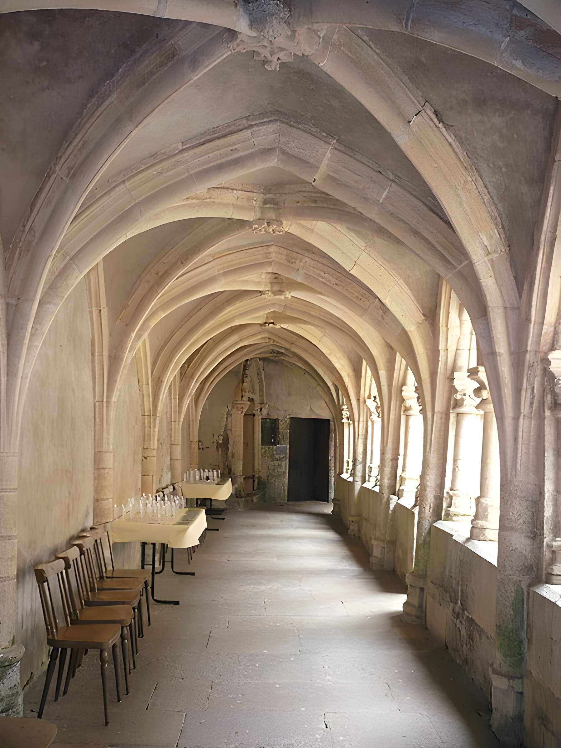 Abbaye de Montbenoît