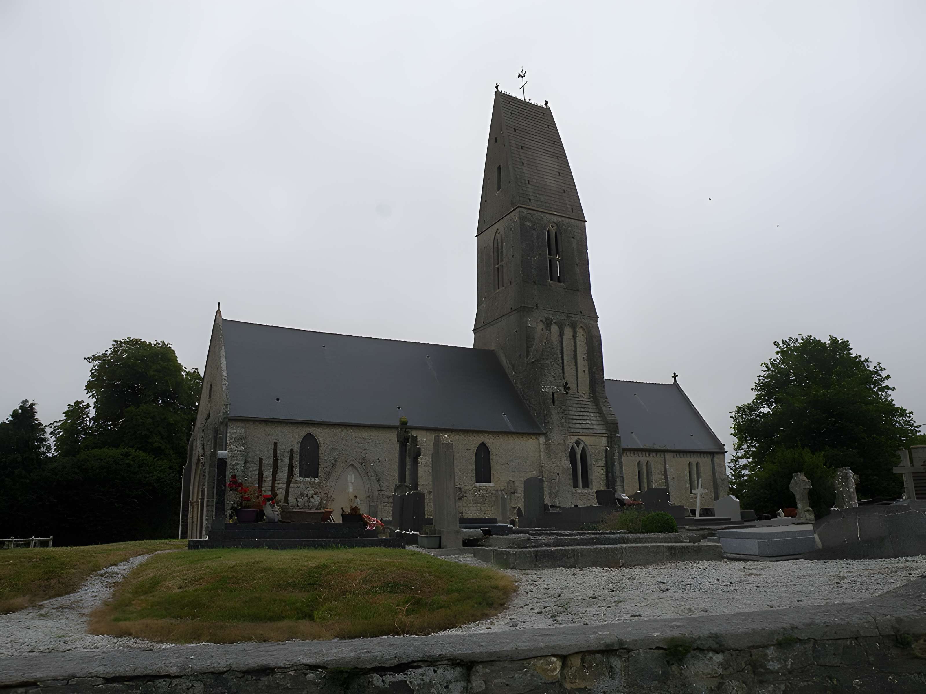 Église Saint-Barthélemy de Cussy