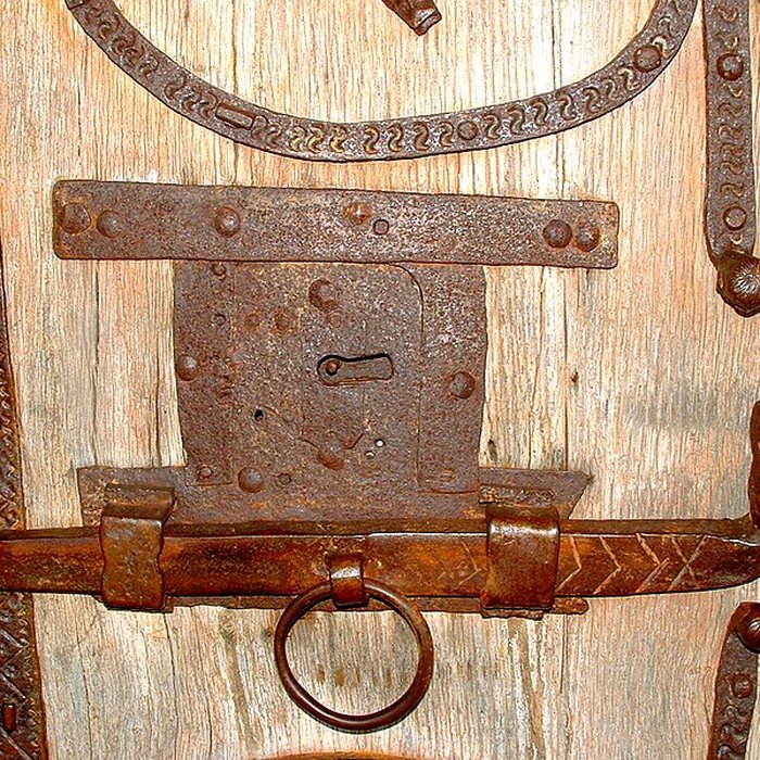 Photo de Église Saint-Barthélémy de Liginiac