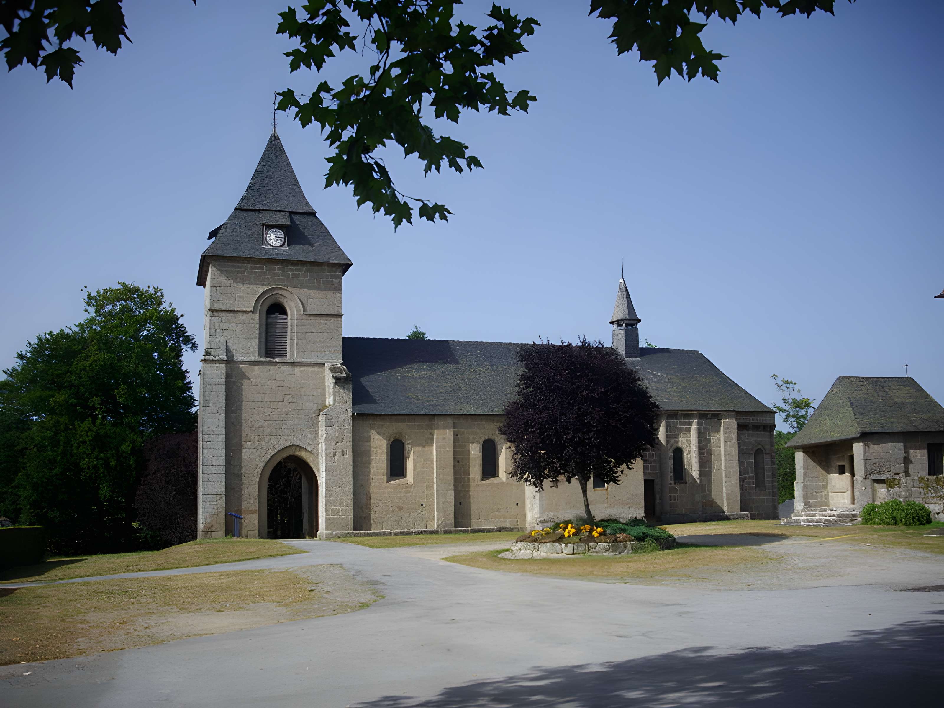 Église Saint-Barthélémy de Liginiac