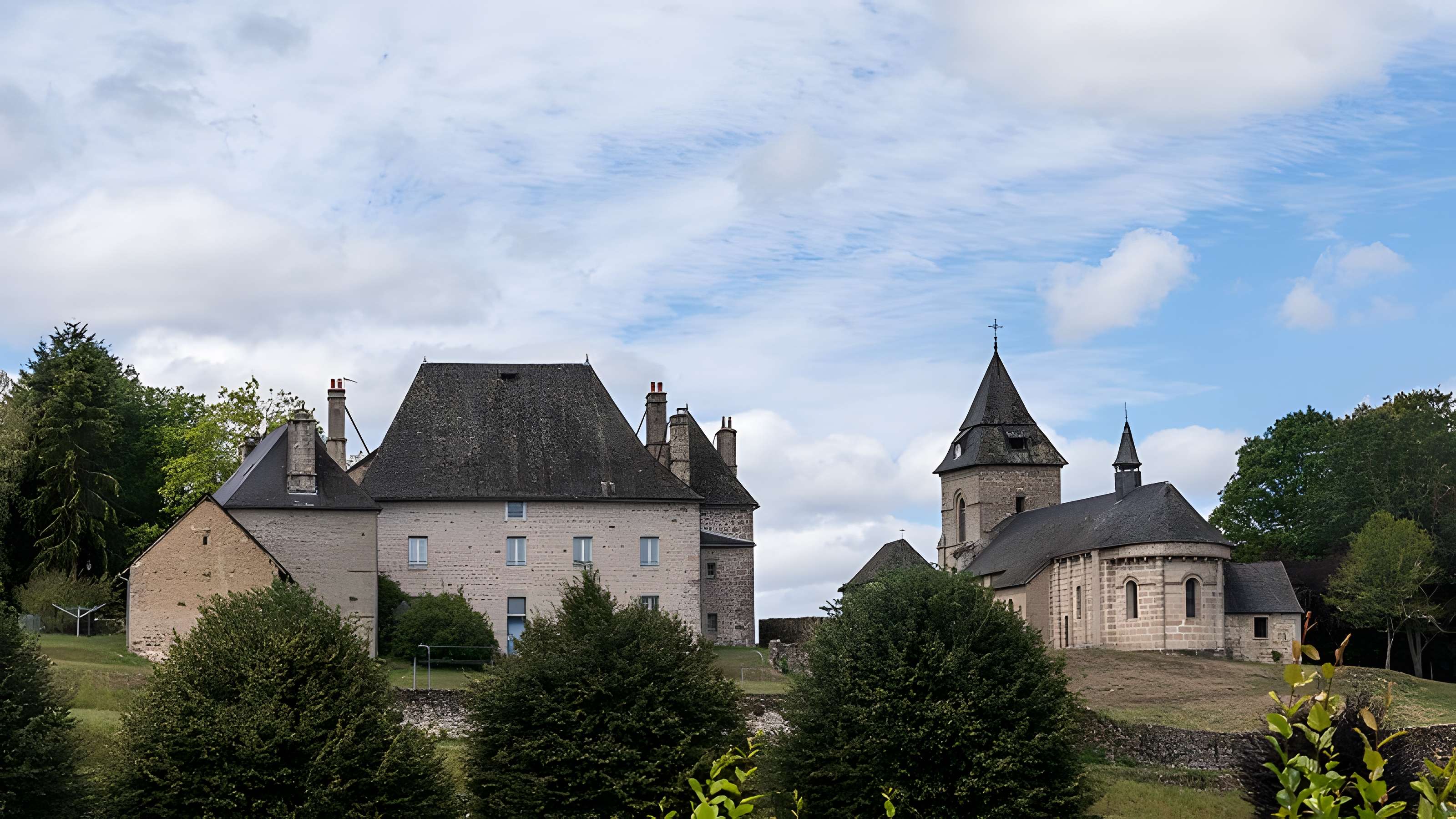 Église Saint-Barthélémy de Liginiac