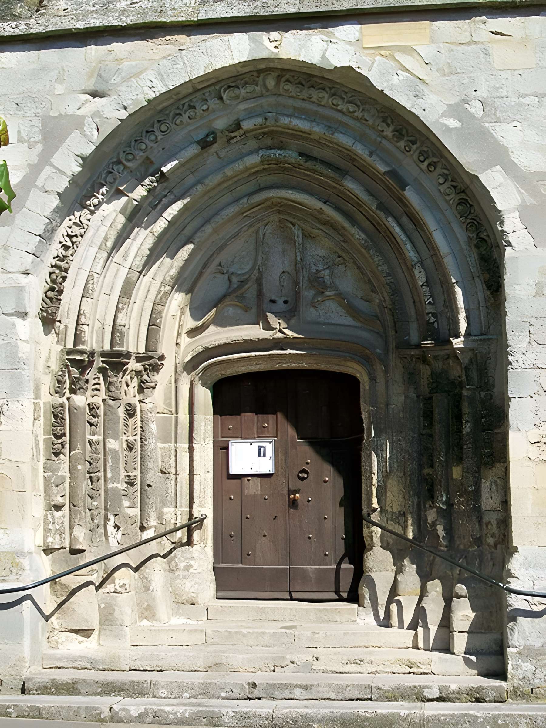 Église Saint-Barthélemy de Villeneuve-sur-Verberie