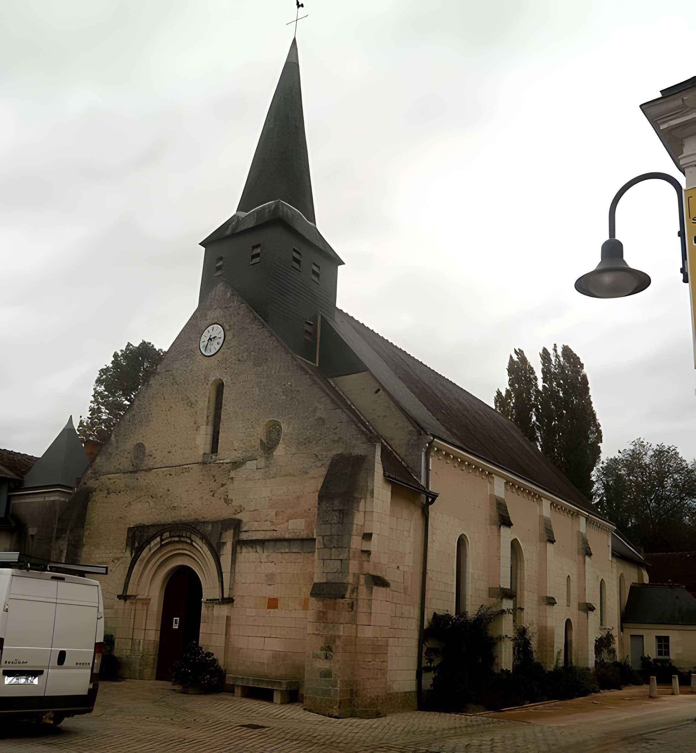 Église Saint-Barthélemy-et-Saint-Laurent de Loche-sur-Indrois 