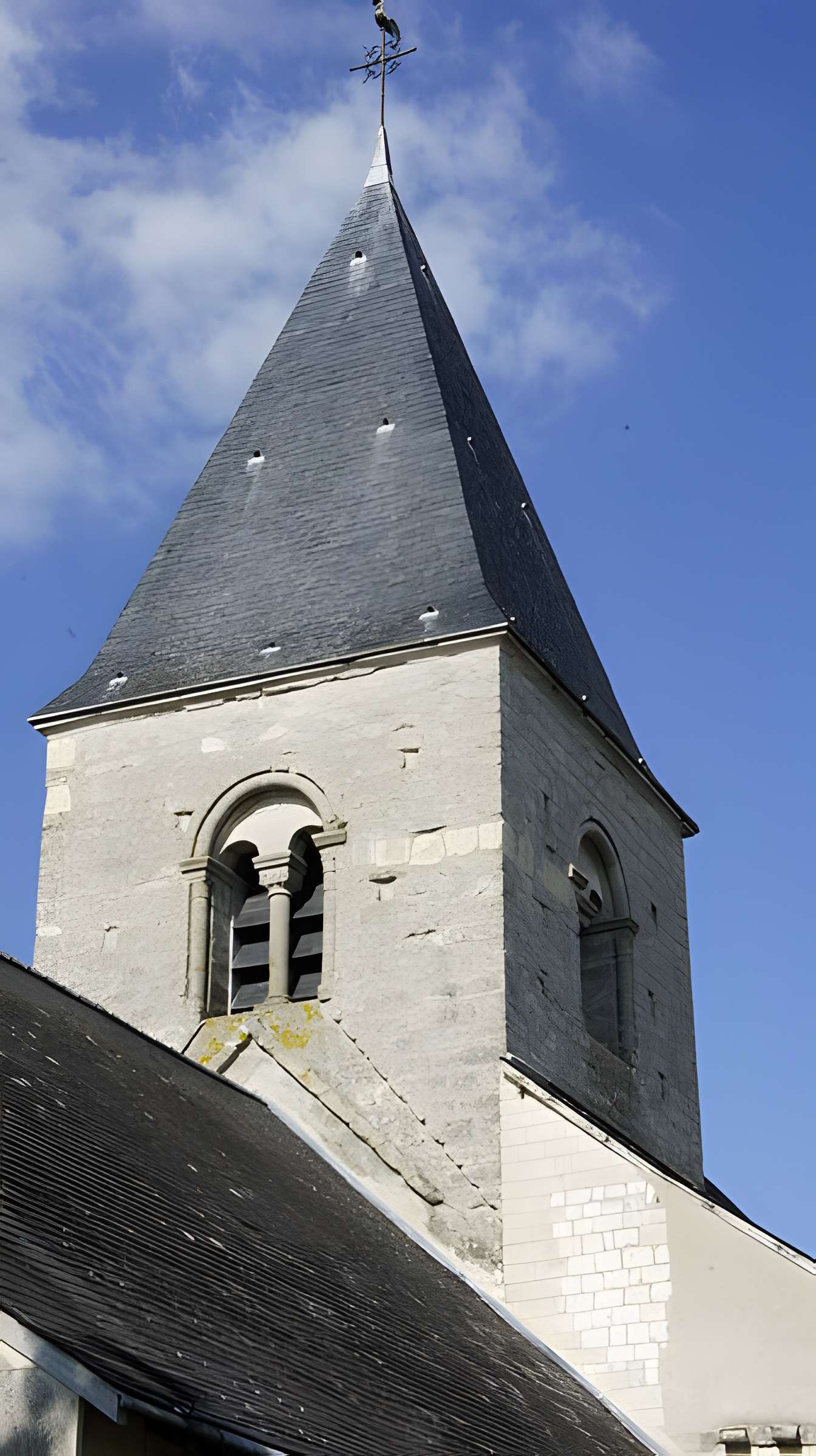 Église Saint-Basle de Caurel