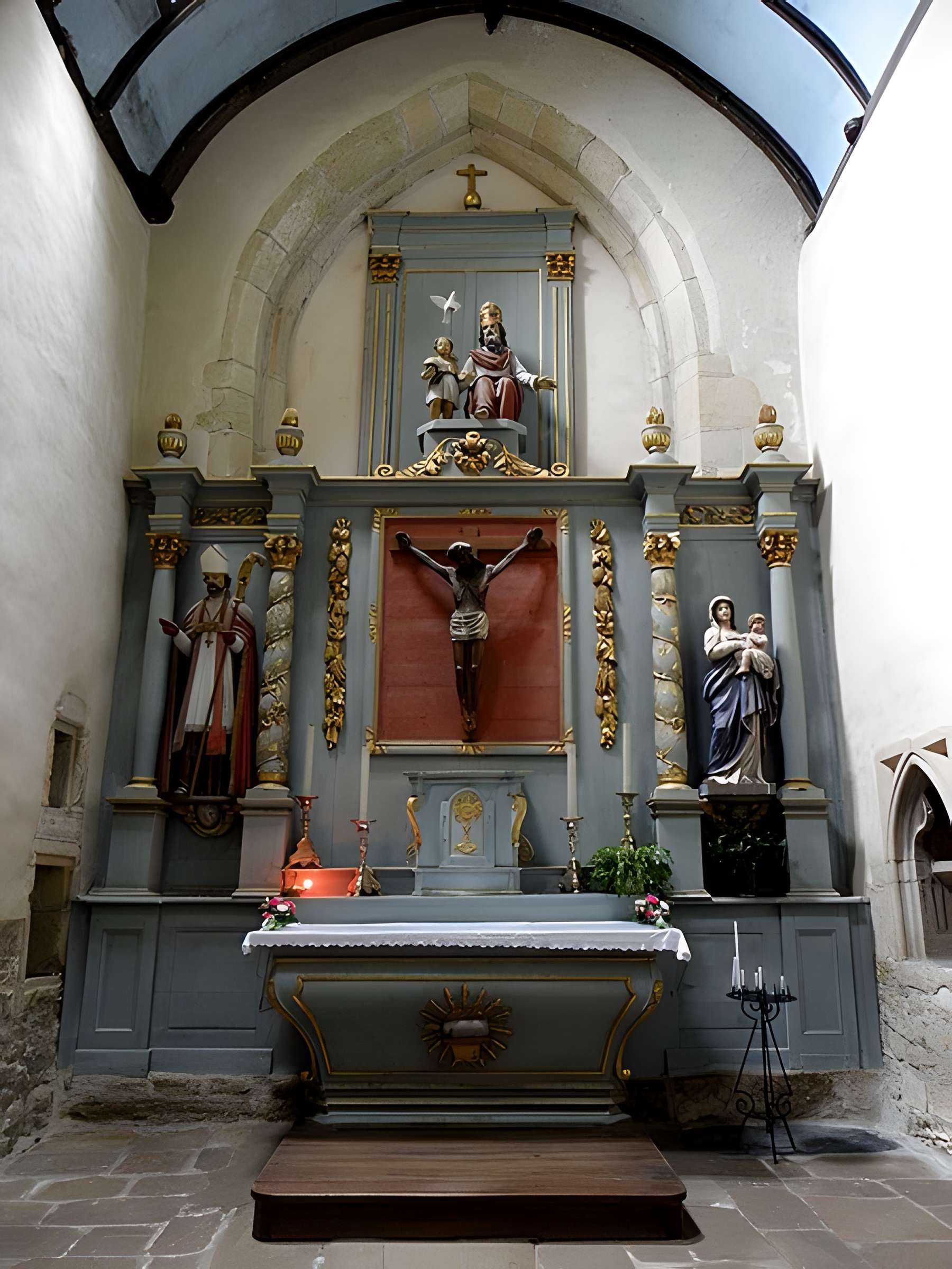 Église Saint-Beheau de Priziac