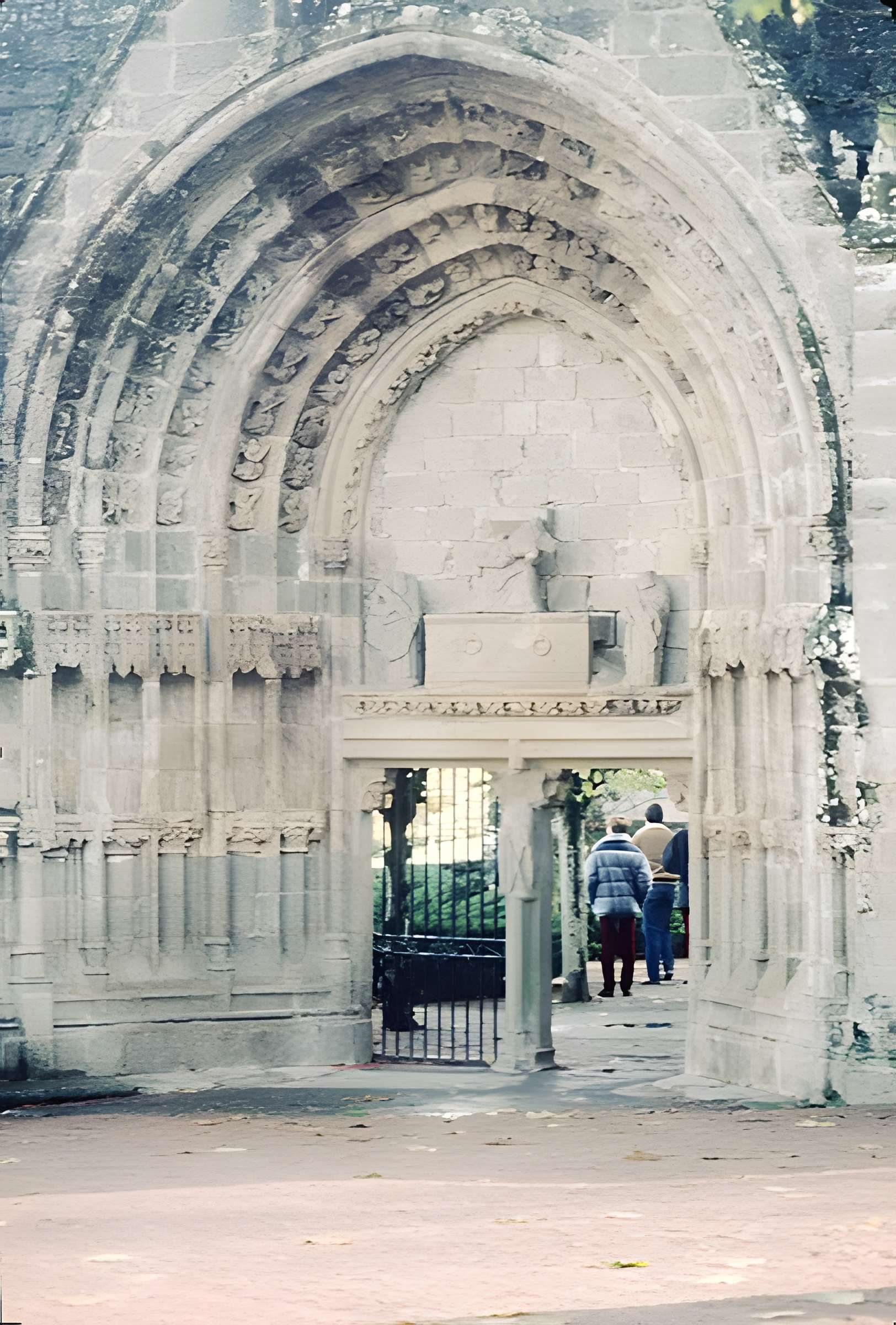 Abbaye de Moutier d'Ahun