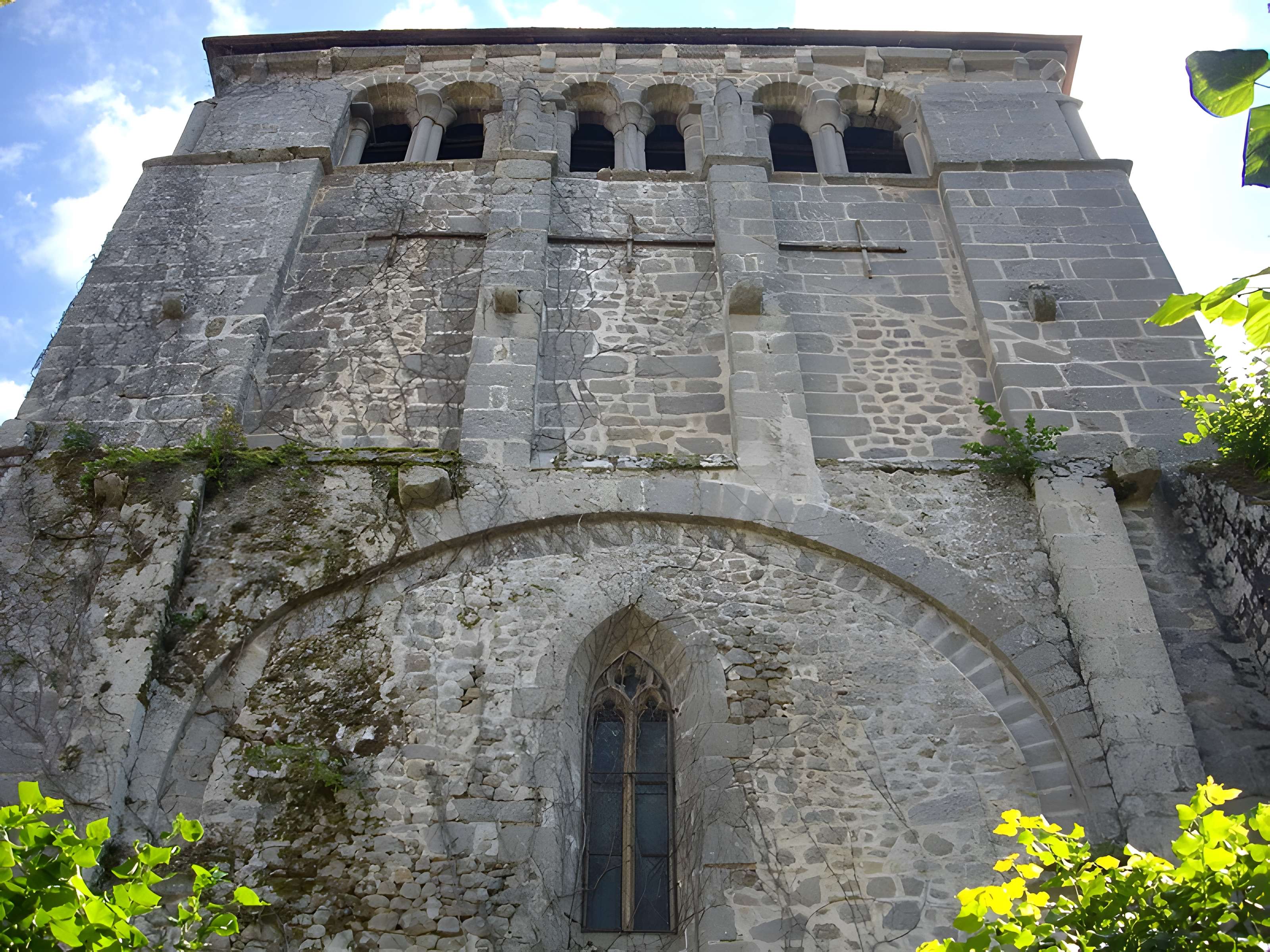 Abbaye de Moutier d'Ahun