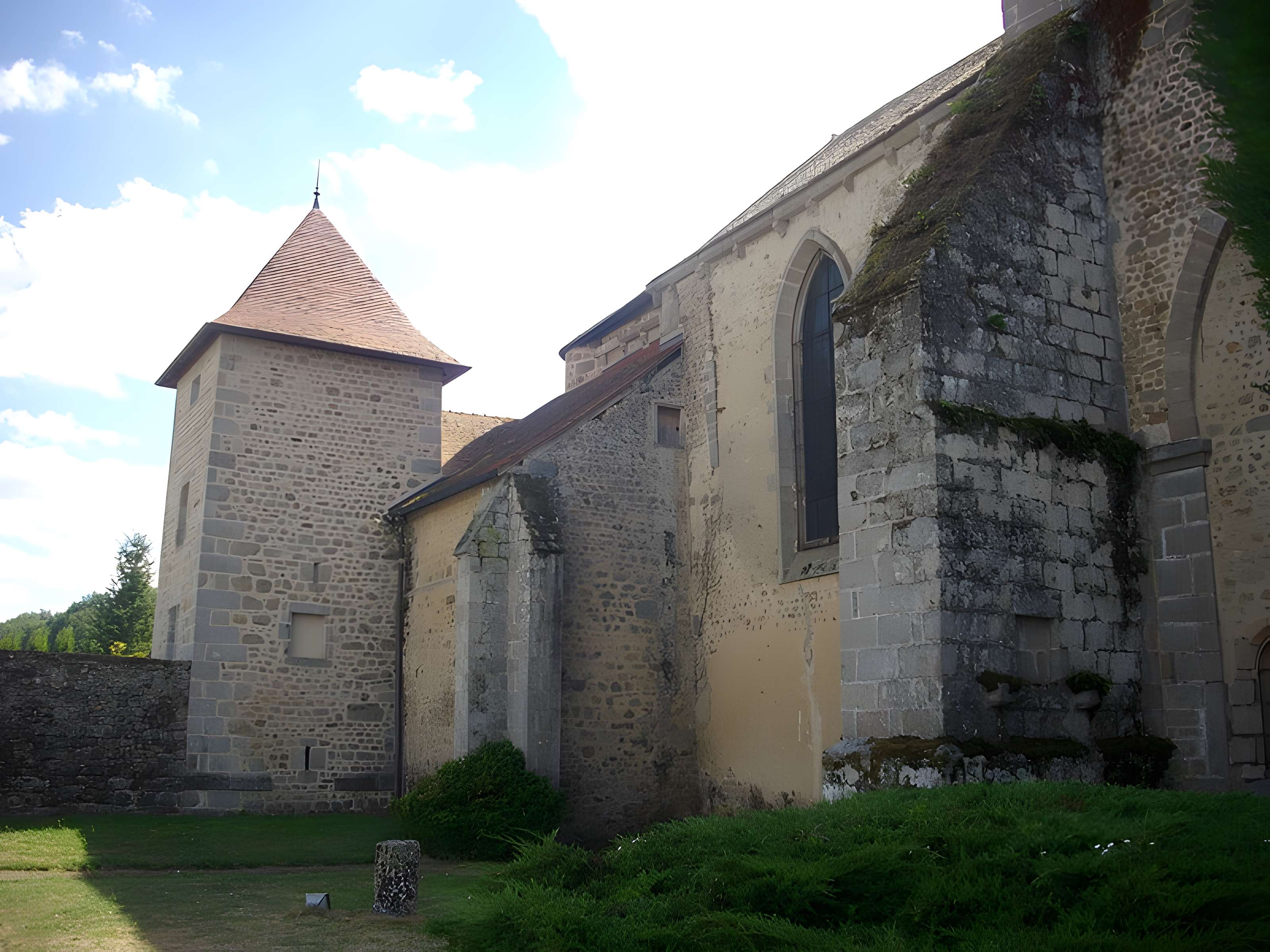 Abbaye de Moutier d'Ahun