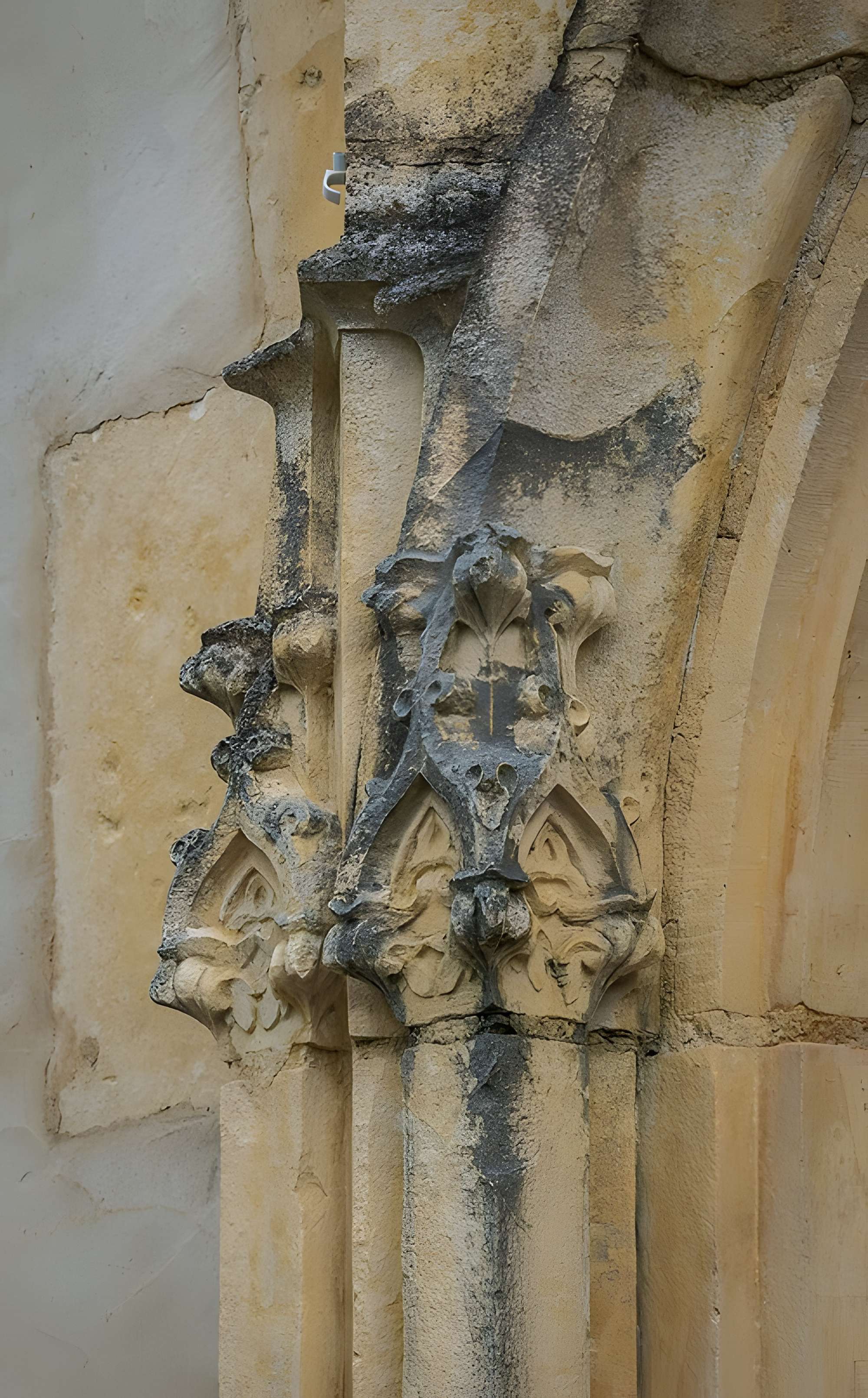 Église Saint-Bénigne de Vallières