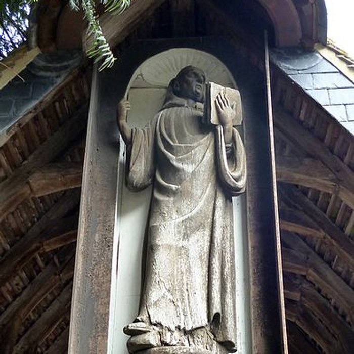 Photo de Église Saint-Benoît de Saint-Benoît-des-Ombres