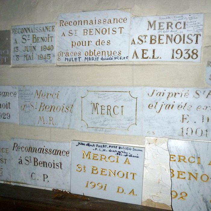 Photo de Église Saint-Benoît de Saint-Benoît-des-Ombres