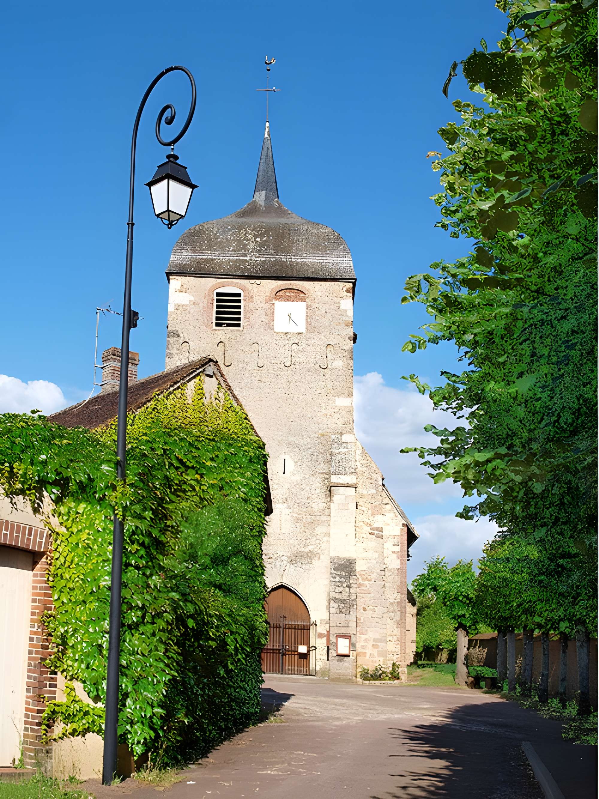 Église Saint-Benoît de Villiers-Saint-Benoît
