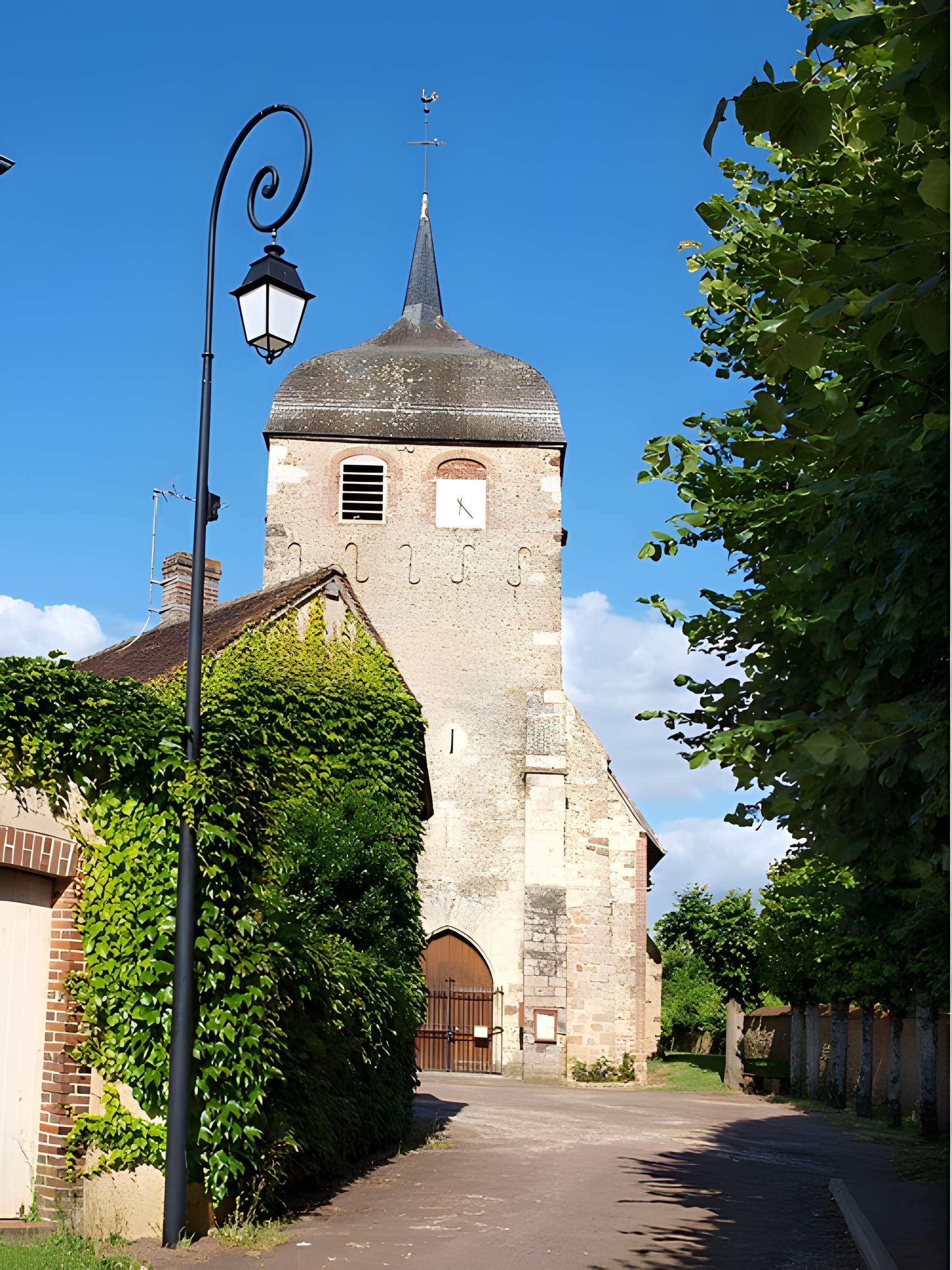 Église Saint-Benoît de Villiers-Saint-Benoît
