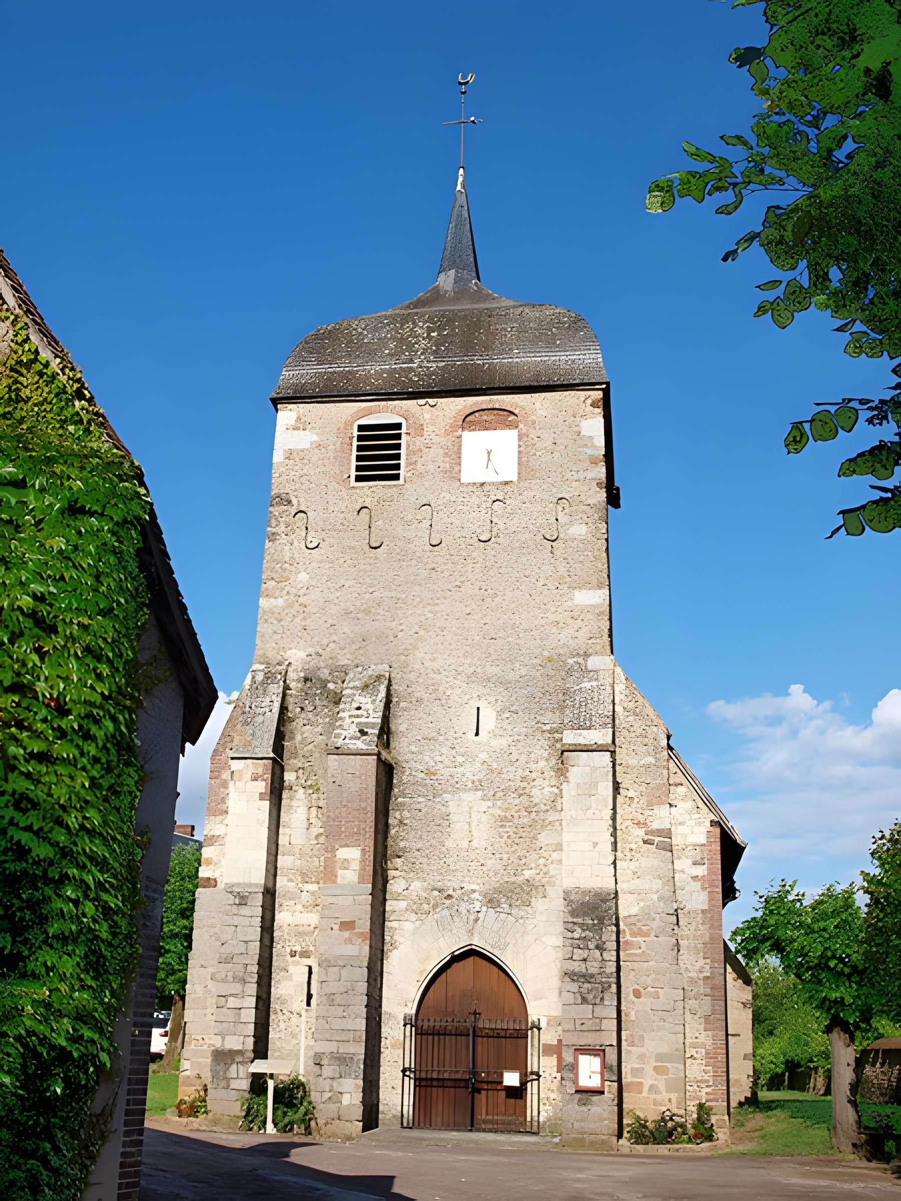 Église Saint-Benoît de Villiers-Saint-Benoît