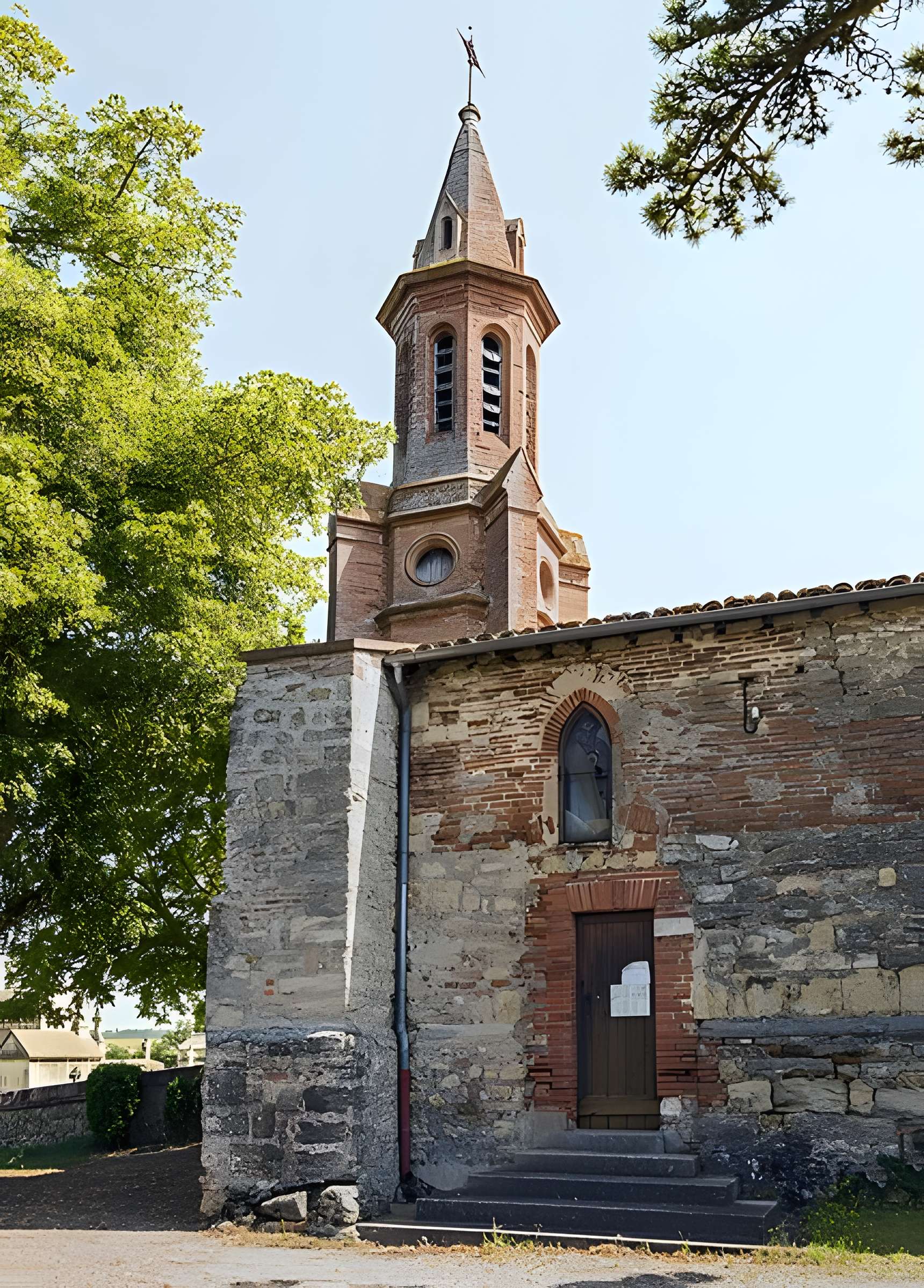 Église Saint-Bernard de Bourg-Saint-Bernard