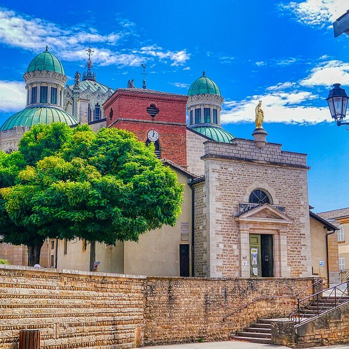 Photo de Basilique dArs