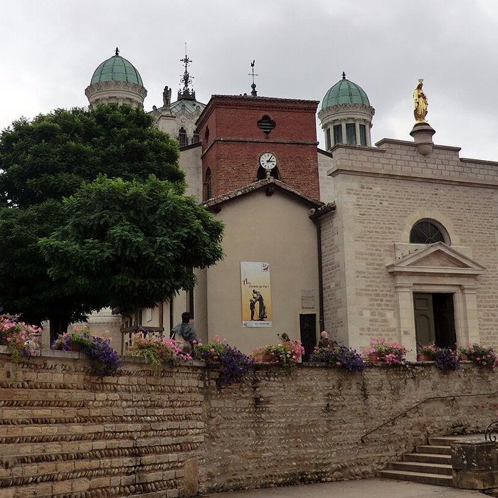 Photo de Basilique dArs