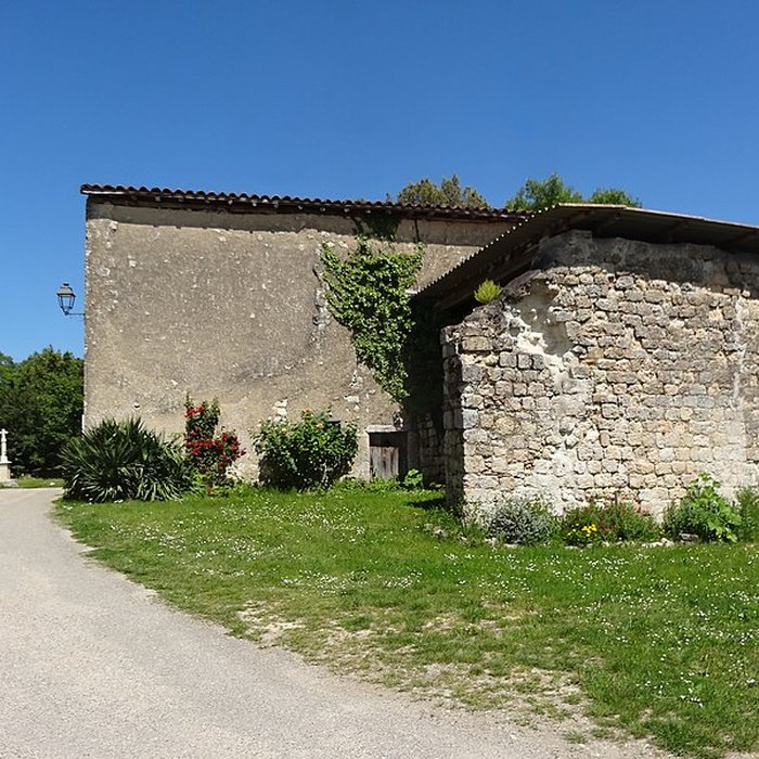 Photo de Église Saint-Blaise et croix de Castéra-Verduzan