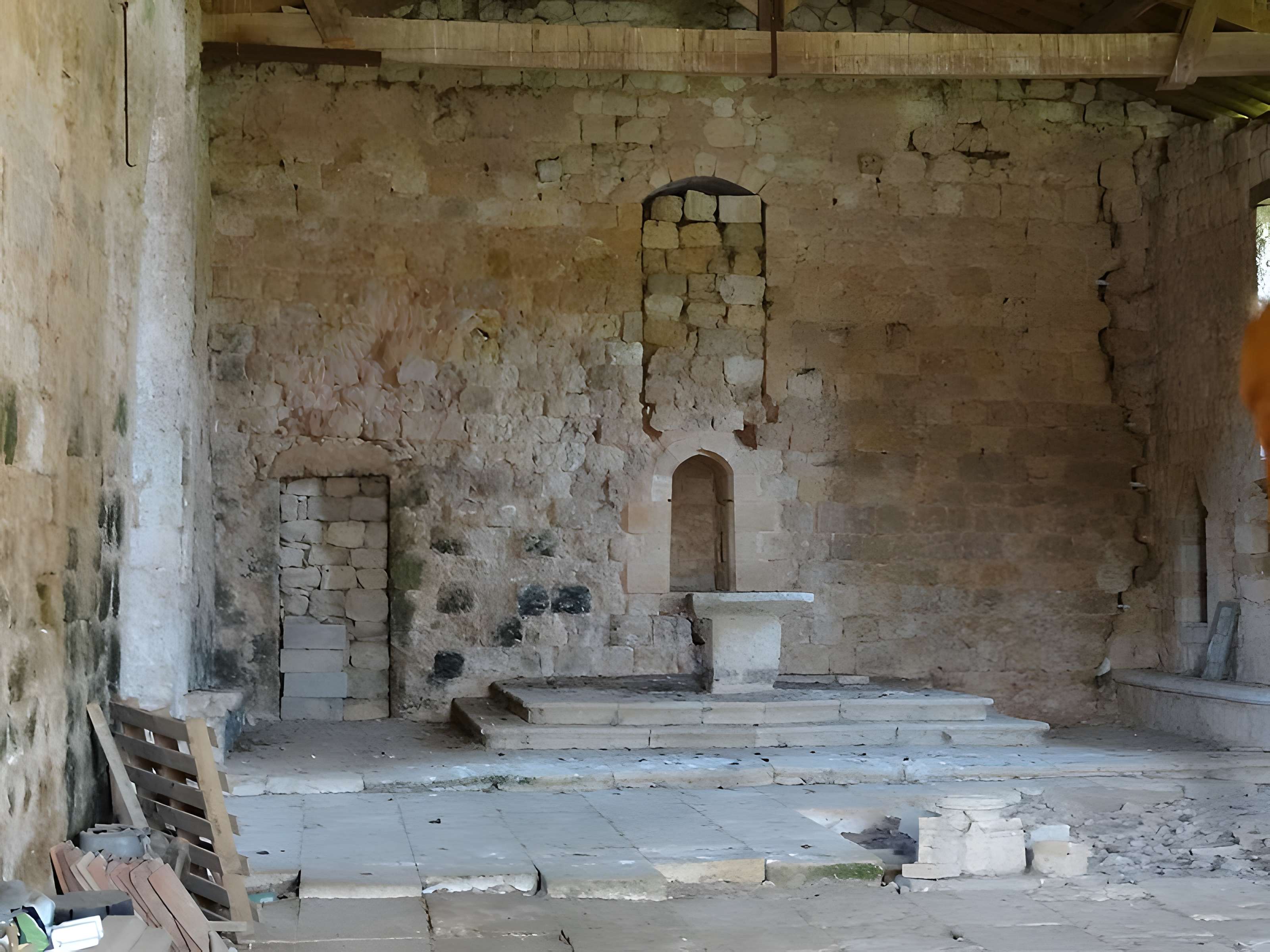 Église Saint-Blaise et croix de Castéra-Verduzan