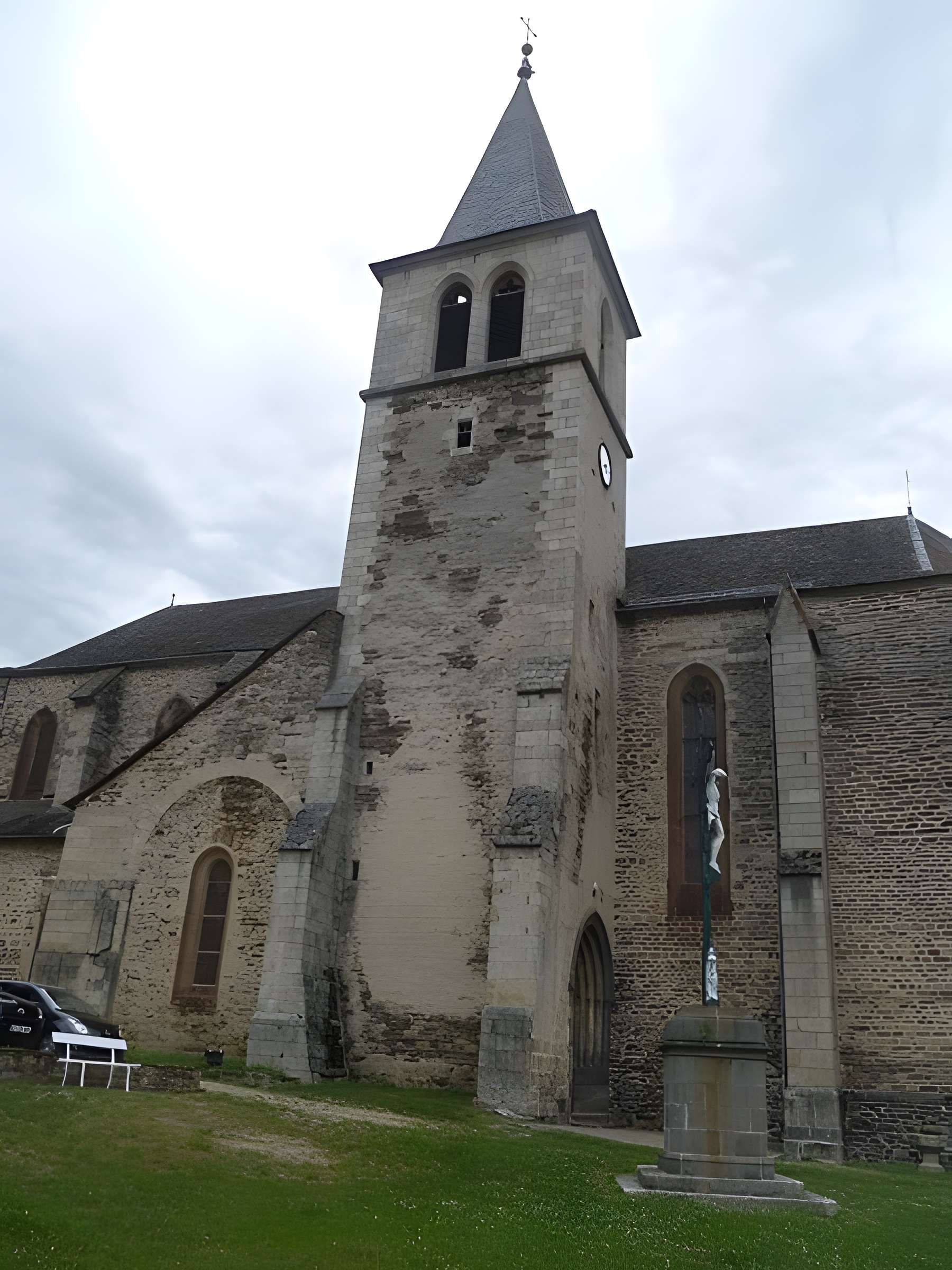 Église Saint-Blaise-et-Saint-Martin de Chaudes-Aigues