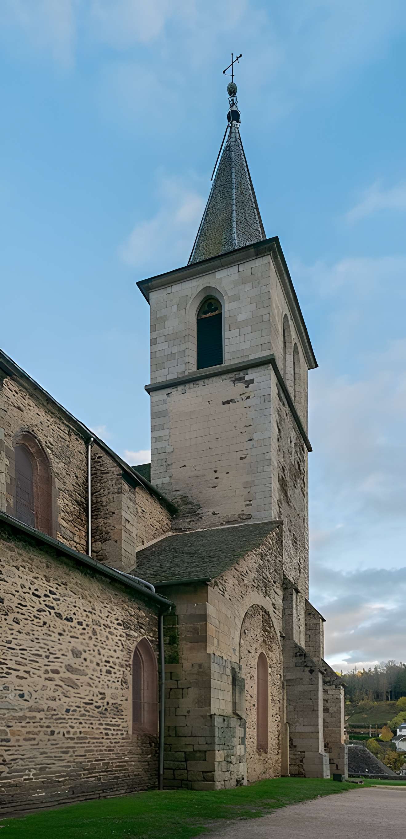 Église Saint-Blaise-et-Saint-Martin de Chaudes-Aigues