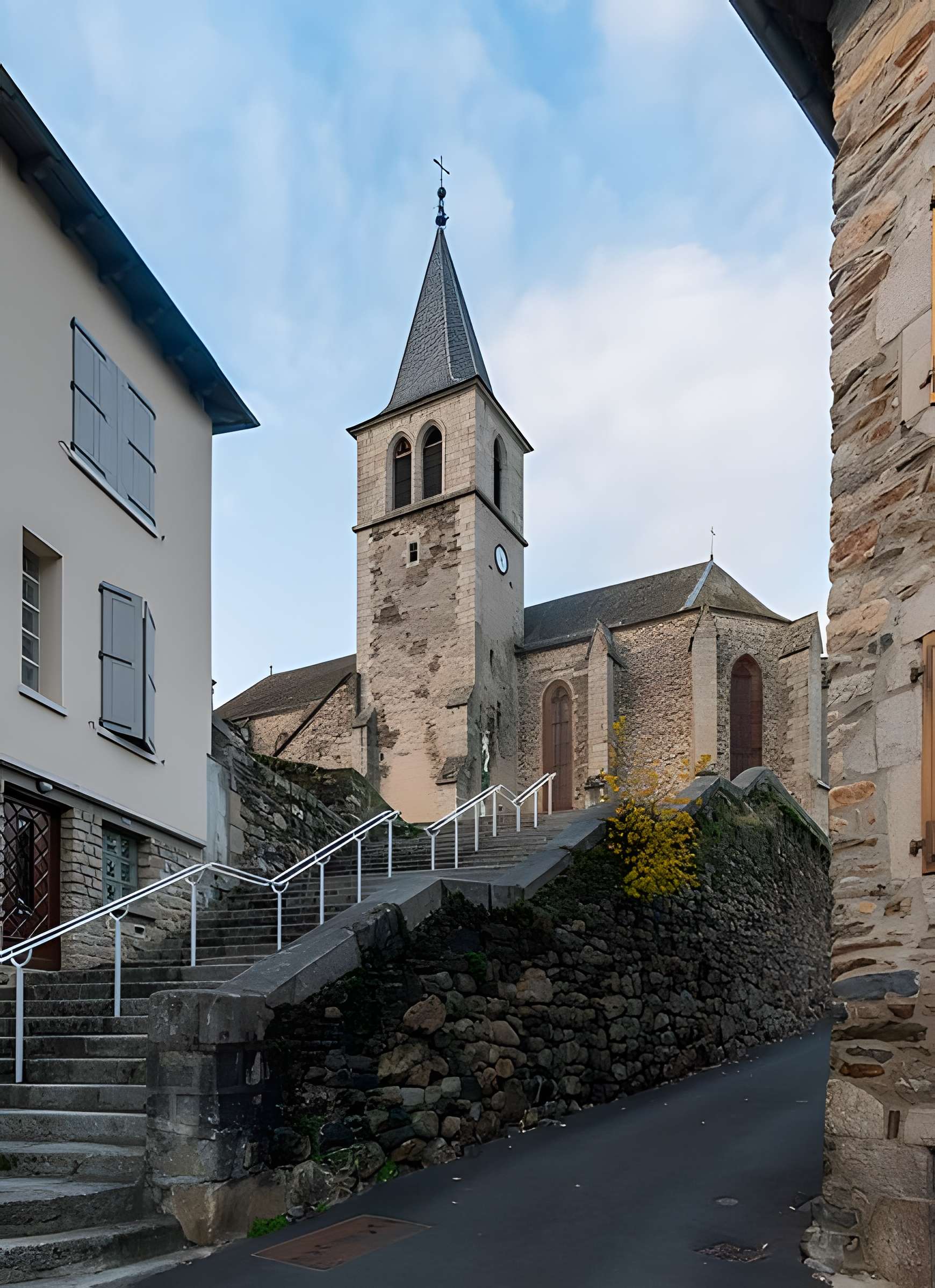 Église Saint-Blaise-et-Saint-Martin de Chaudes-Aigues