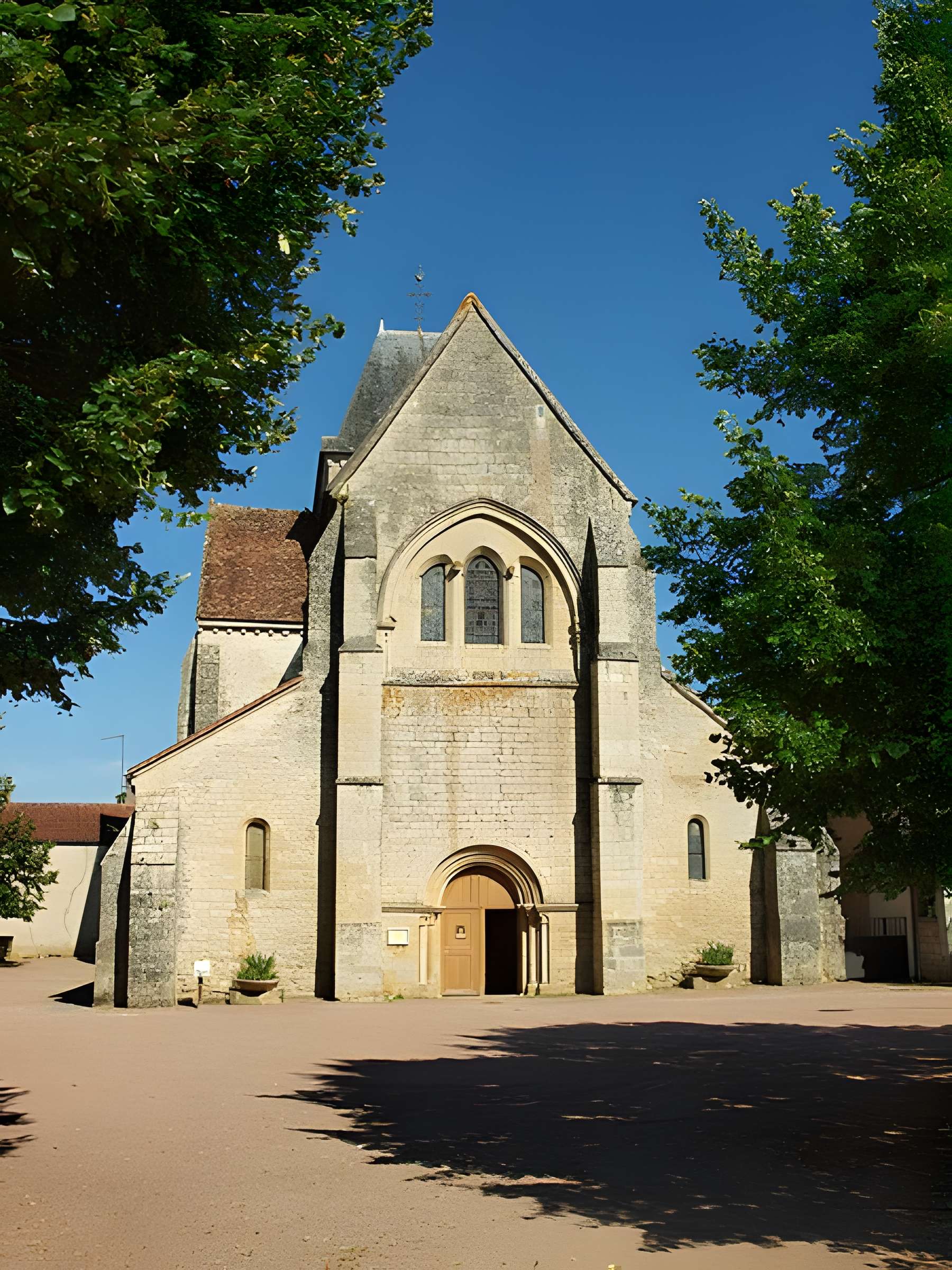Église Saint-Blaise-et-Saint-Véran de Saint-Vérain
