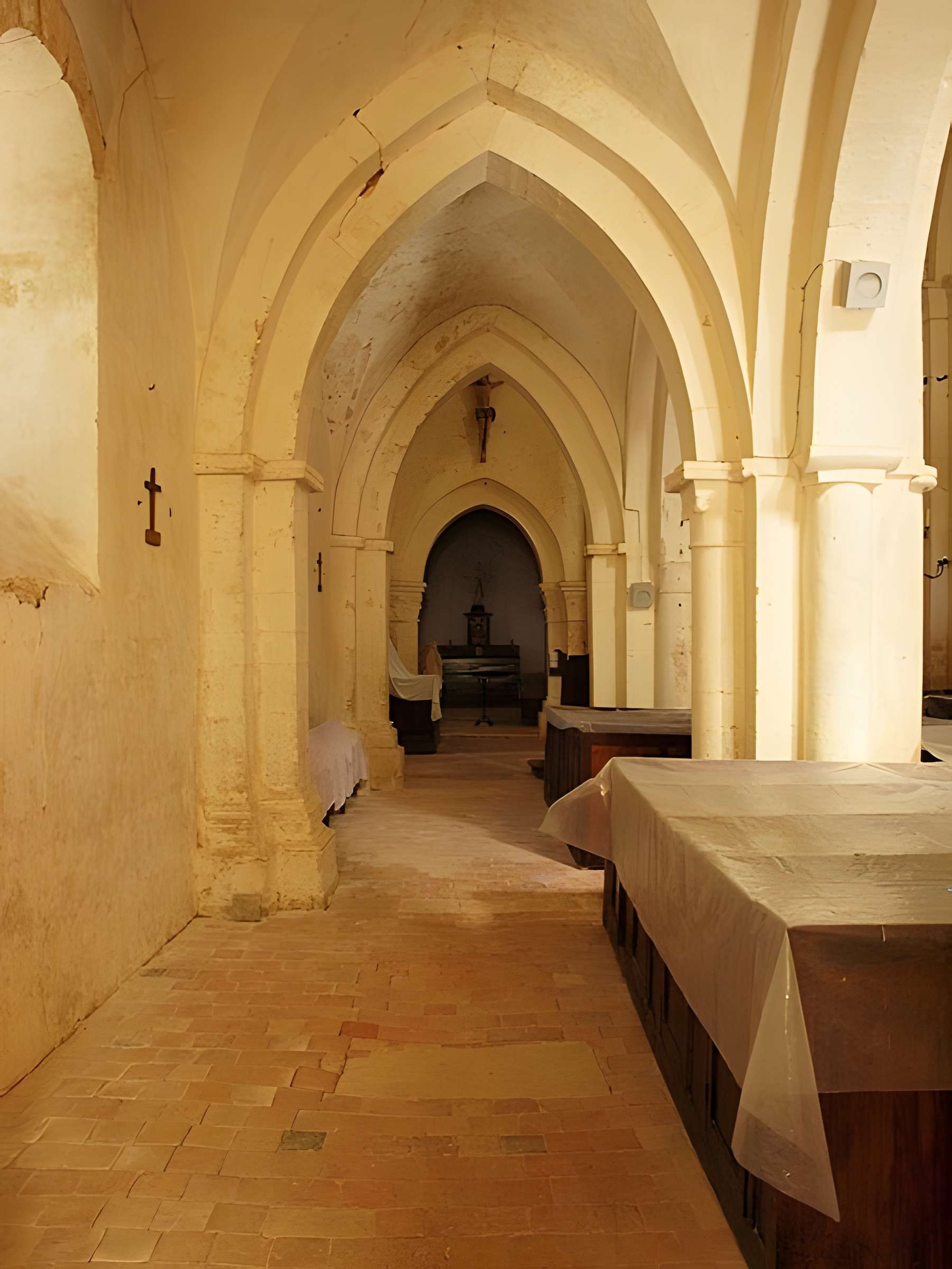 Église Saint-Blaise-et-Saint-Véran de Saint-Vérain