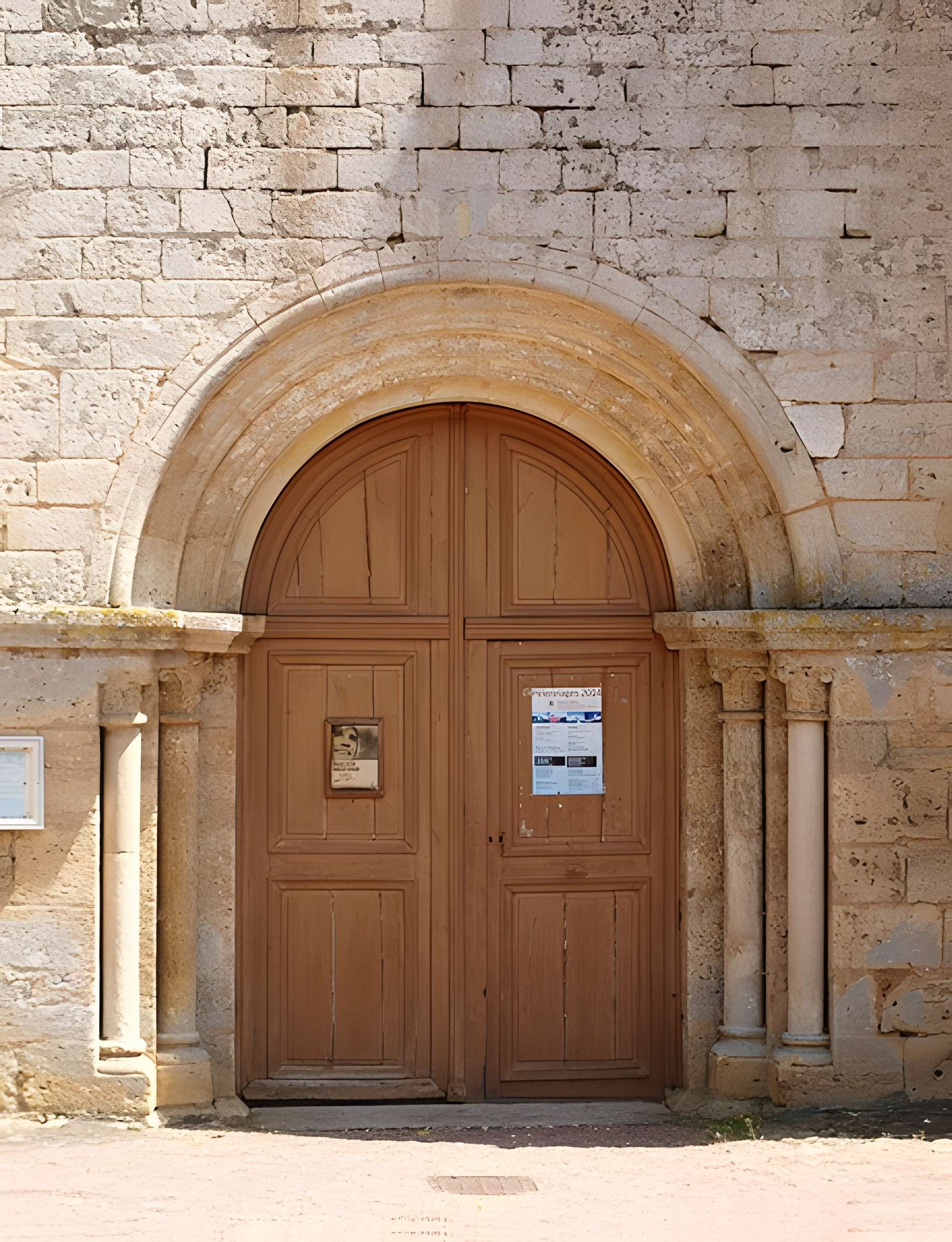 Église Saint-Blaise-et-Saint-Véran de Saint-Vérain