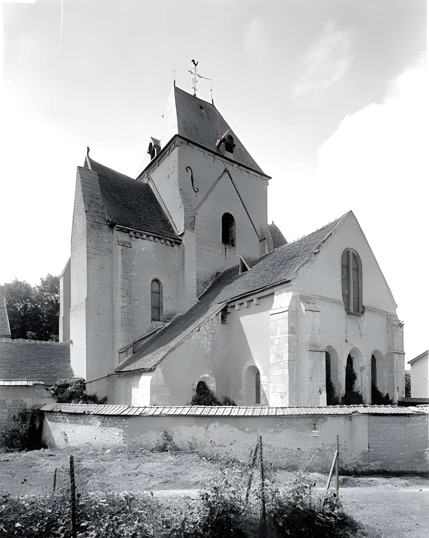 Église Saint-Blaise-et-Saint-Véran de Saint-Vérain