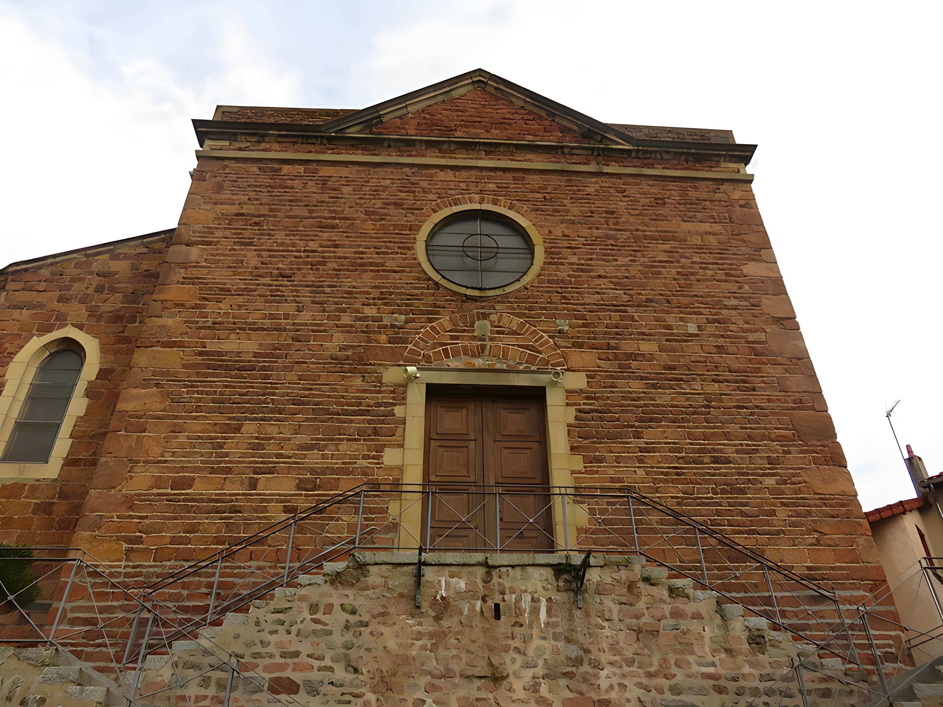Église Saint-Bonnet de Perreux