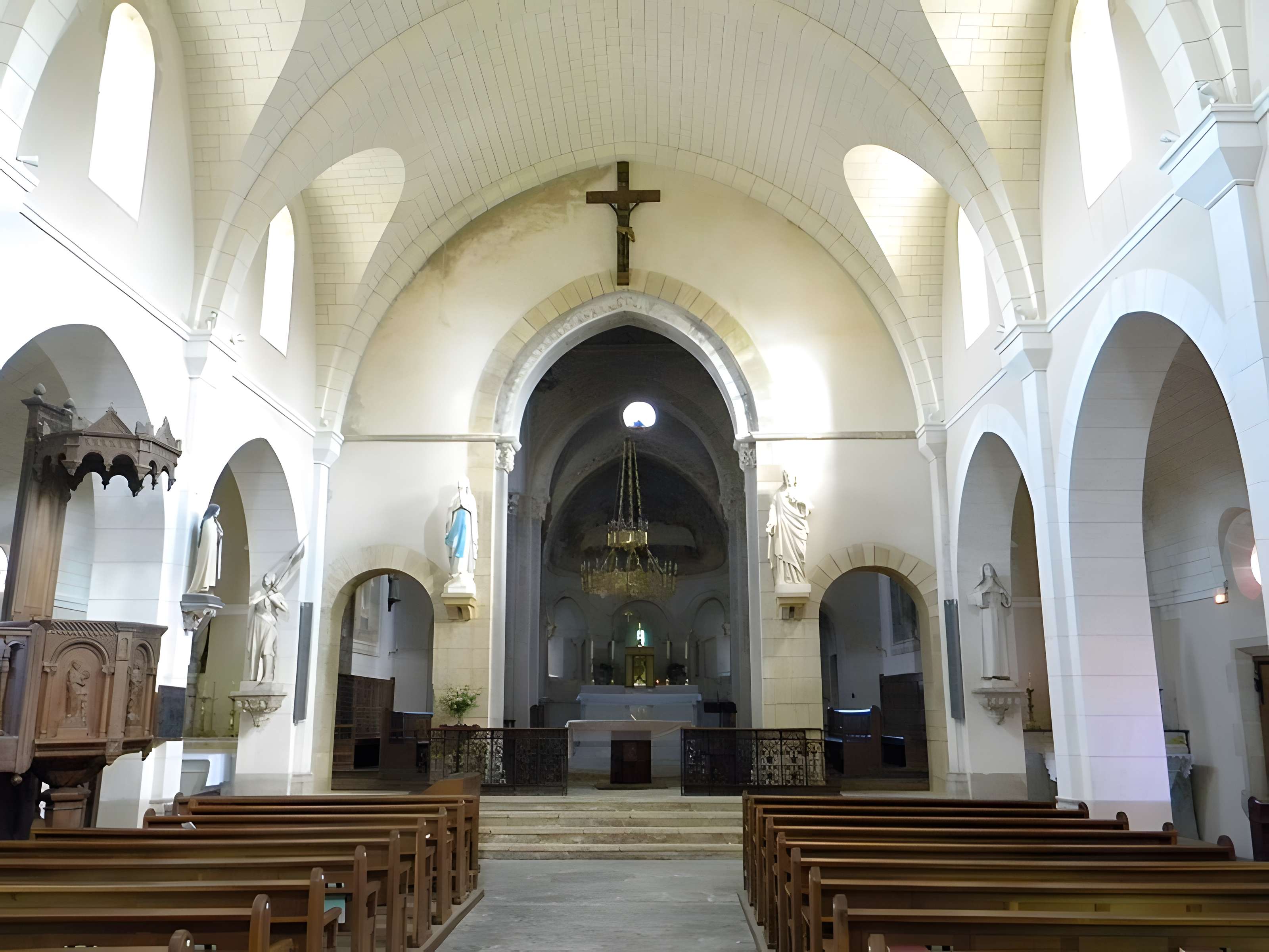 Église Saint-Bonnet de Saint-Bonnet-de-Cray