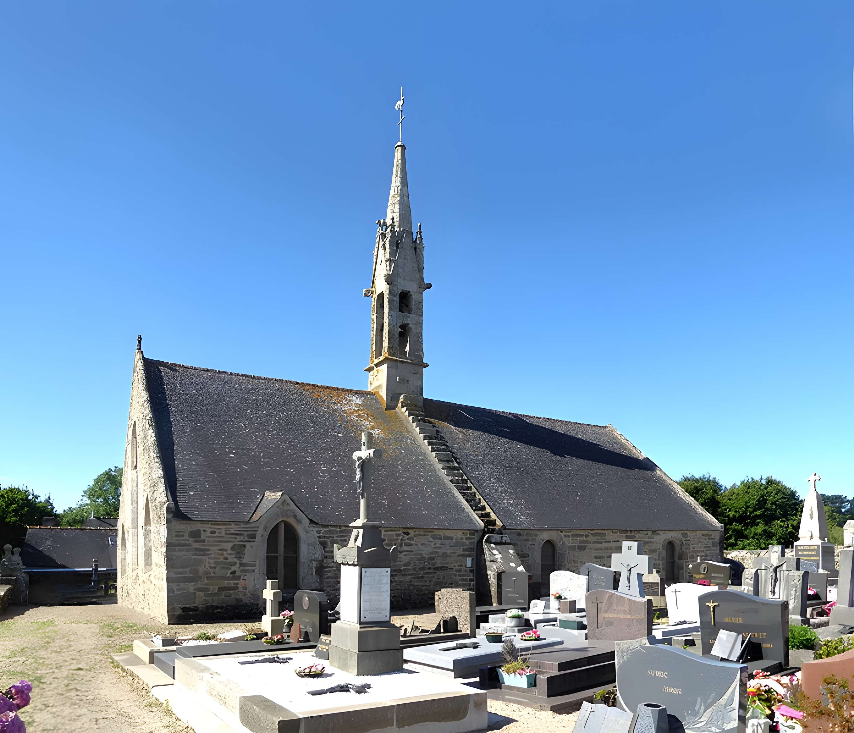 Église Saint-Boscat de Tréogat