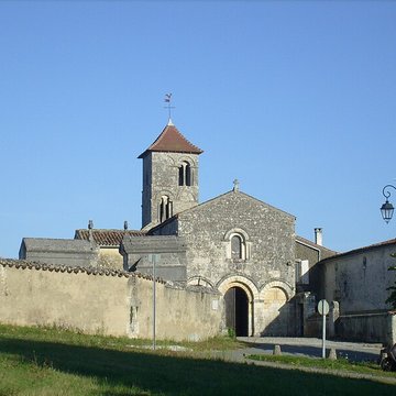 Église Saint-Brice de Saint-Bris-des-Bois