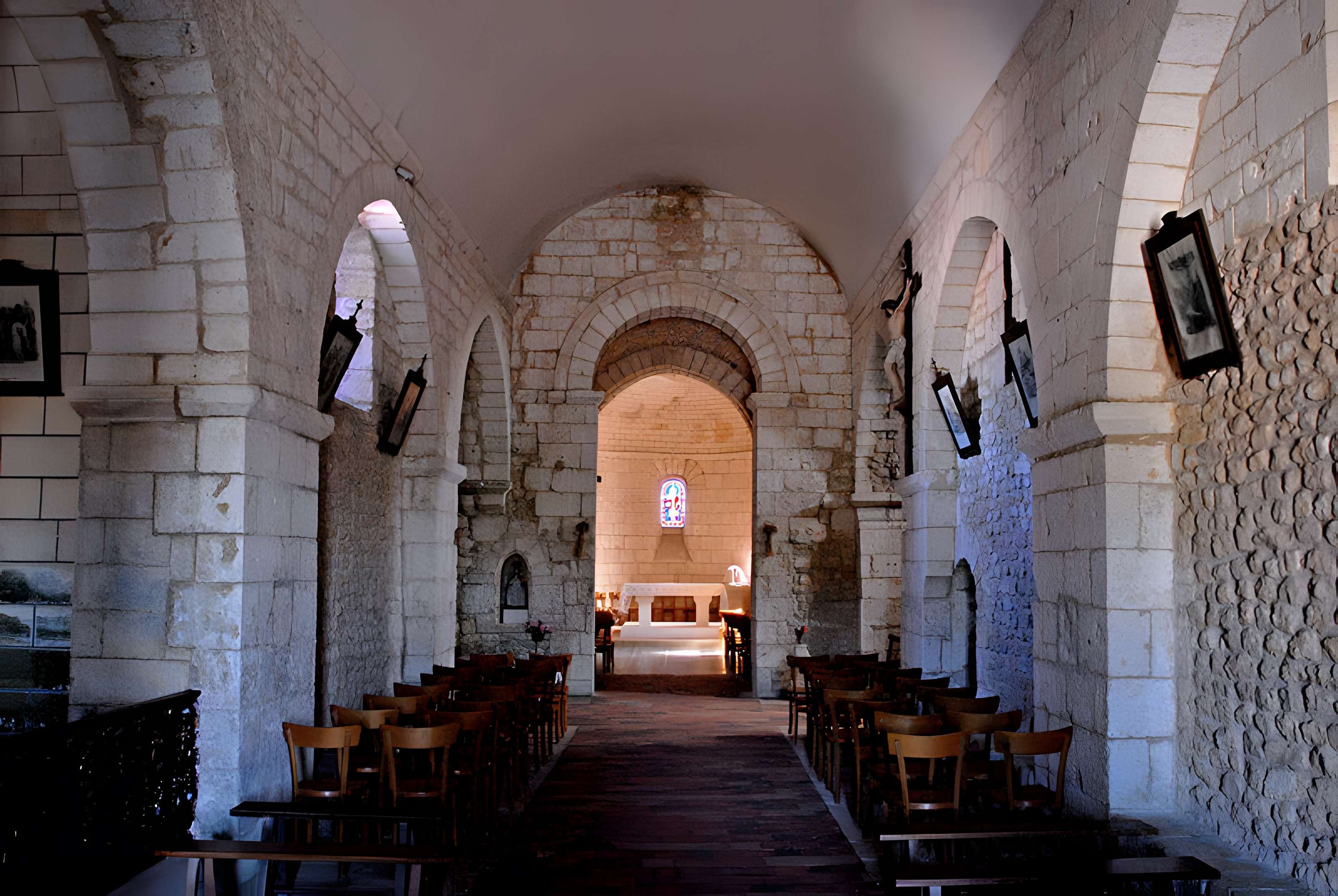 Église Saint-Brice de Saint-Bris-des-Bois