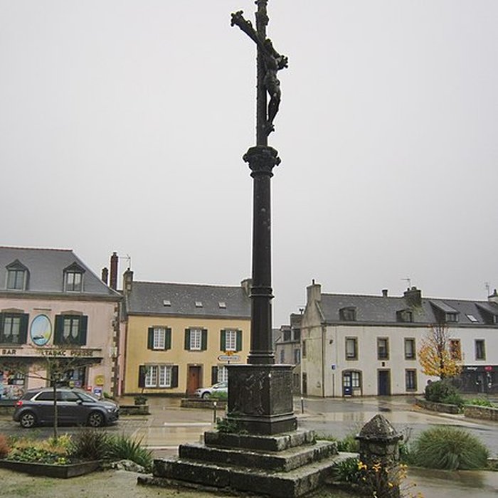 Photo de Église Saint-Cadoan de Poullan-sur-Mer