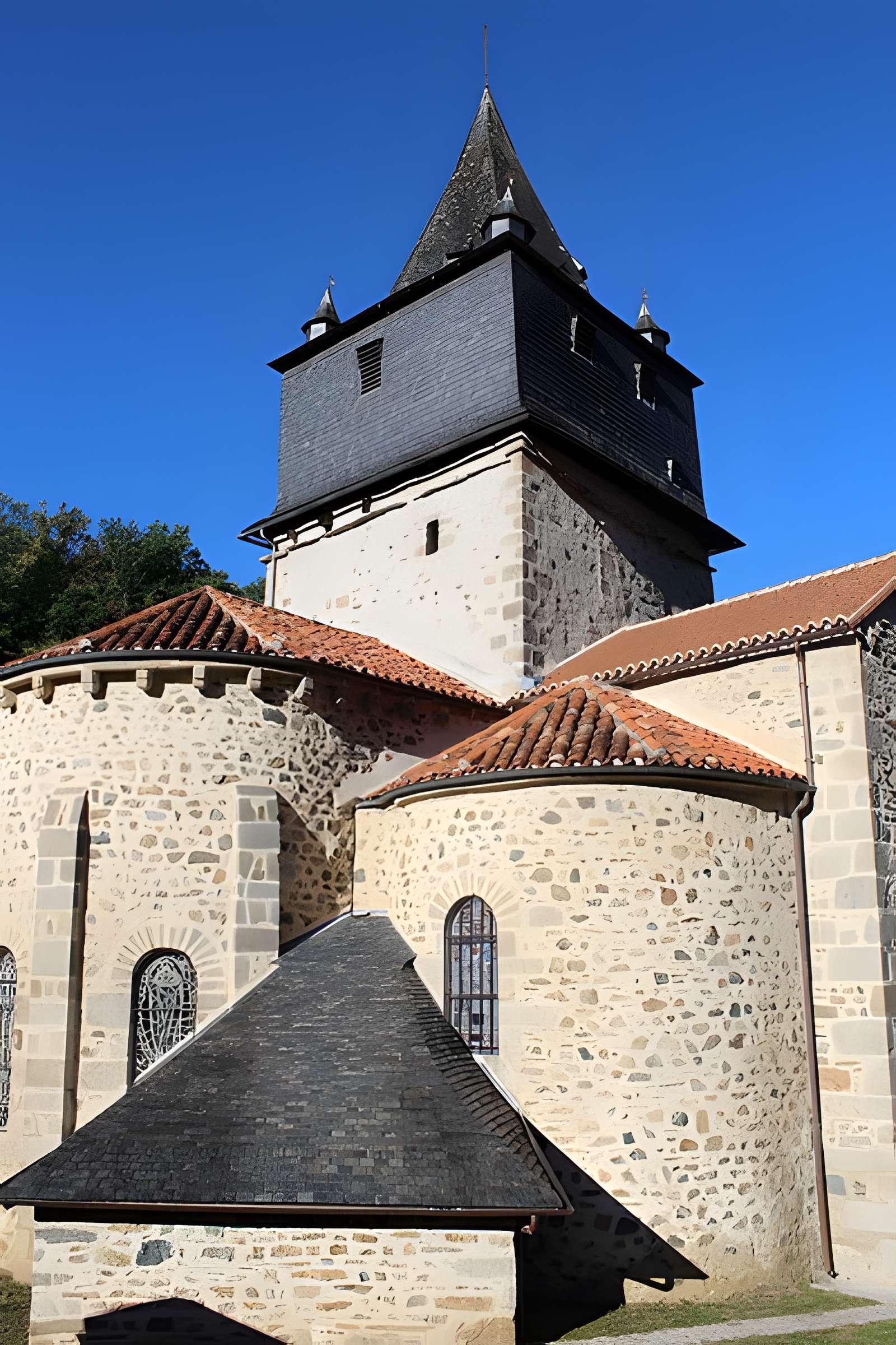 Église Saint-Calmine de Laguenne