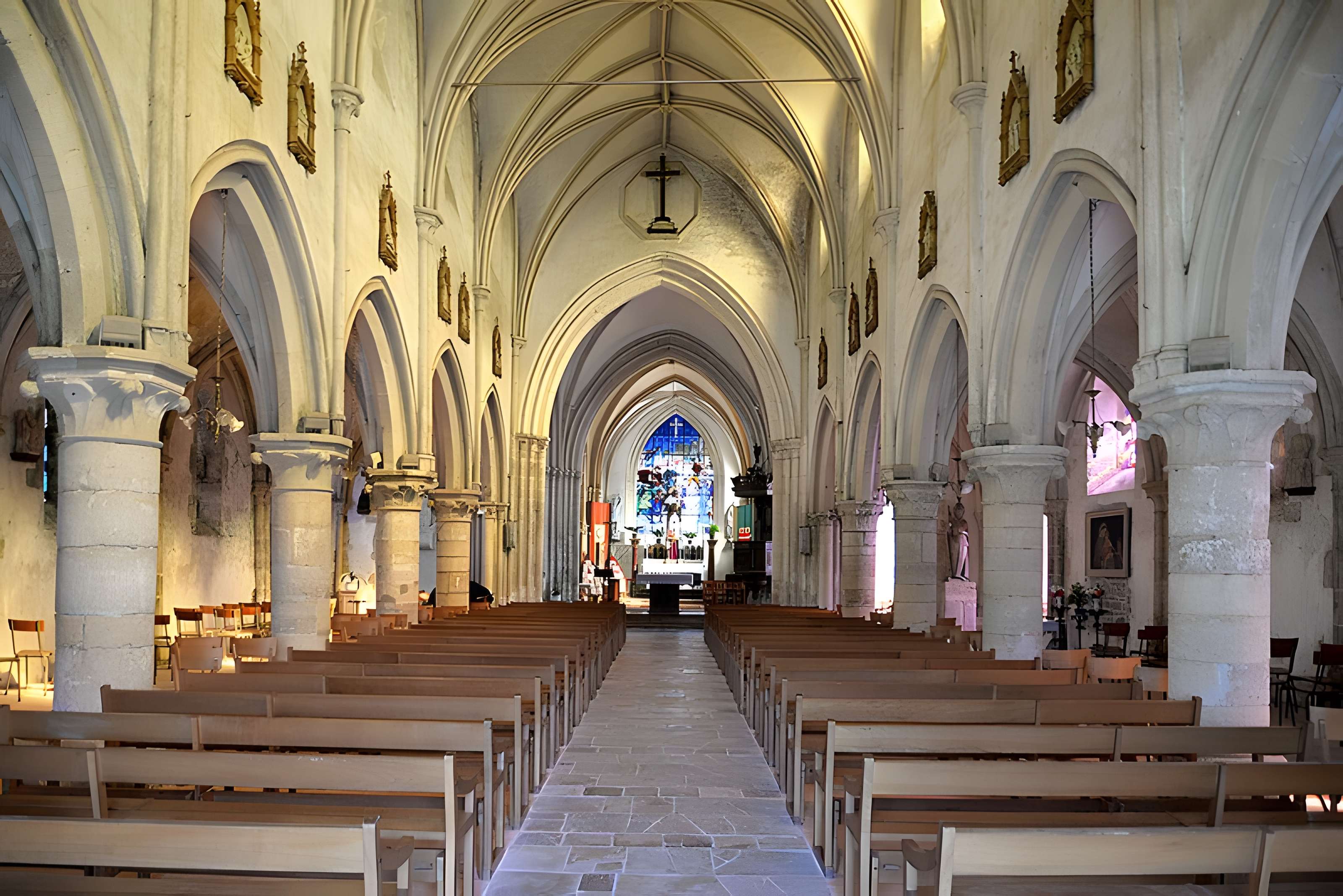 Église Saint-Candide de Picauville