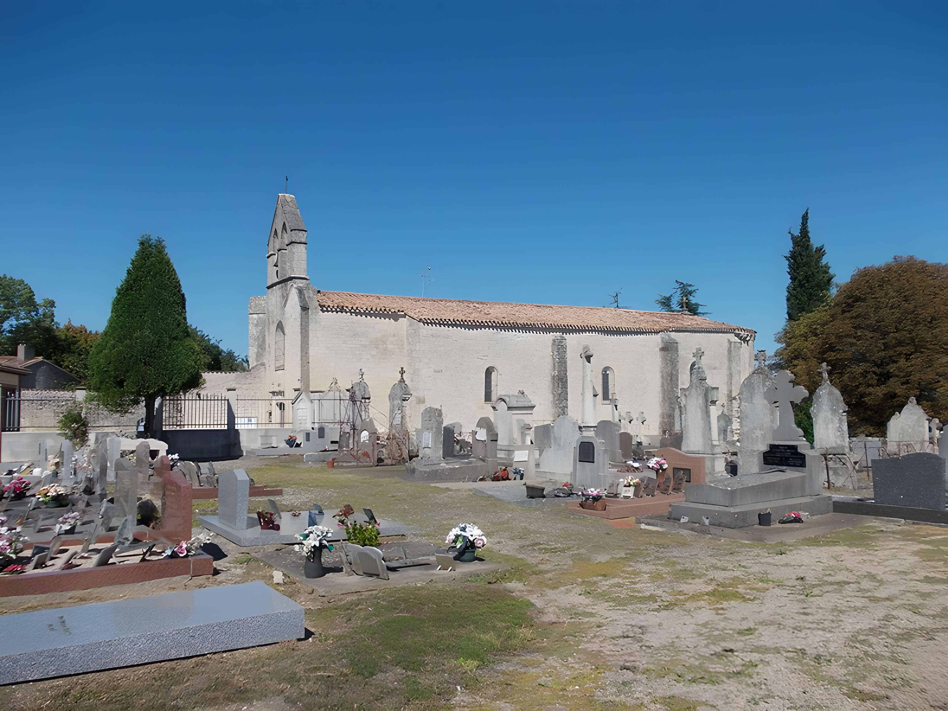 Église Saint-Caprais de Bessines