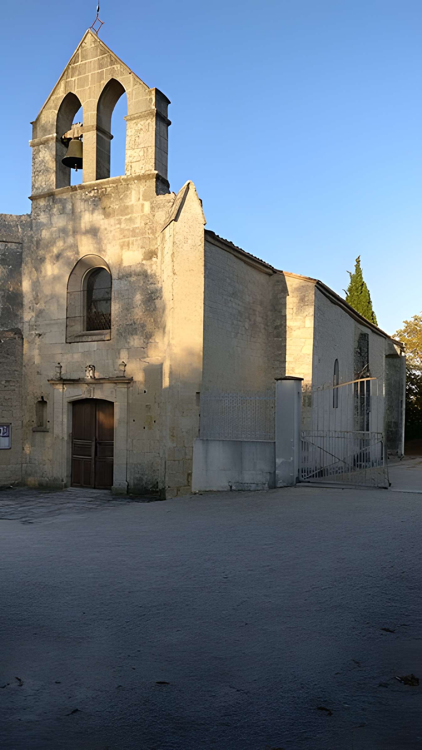 Église Saint-Caprais de Bessines