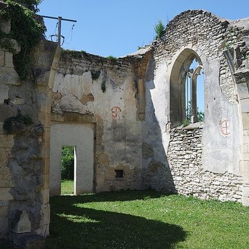 Église Saint-Caprais de Menetou-Couture