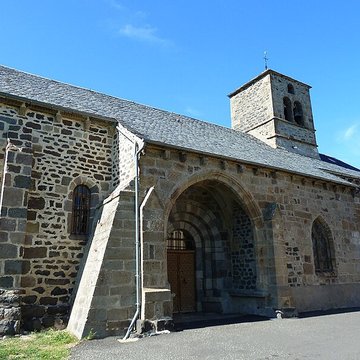 Église Saint-Caprais de Vèze