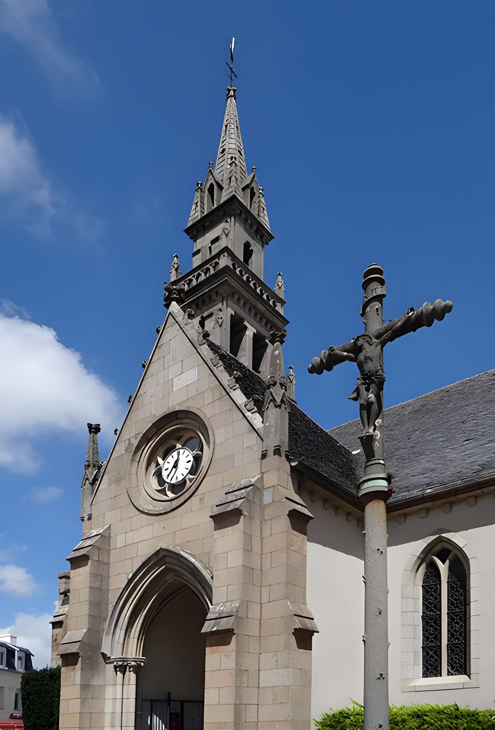 Église Saint-Carantec de Carantec