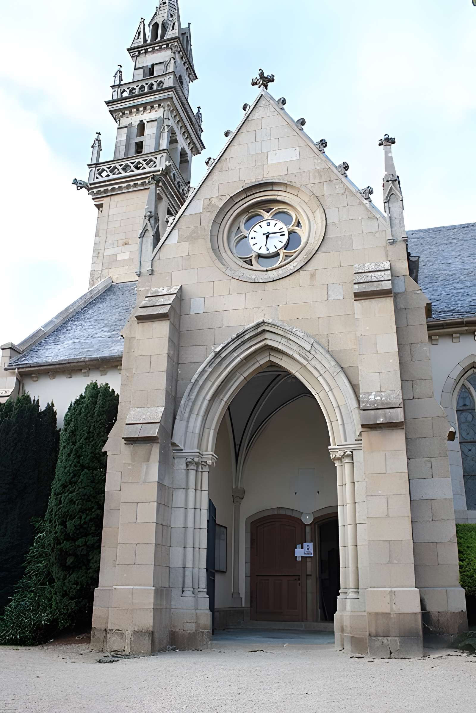 Église Saint-Carantec de Carantec