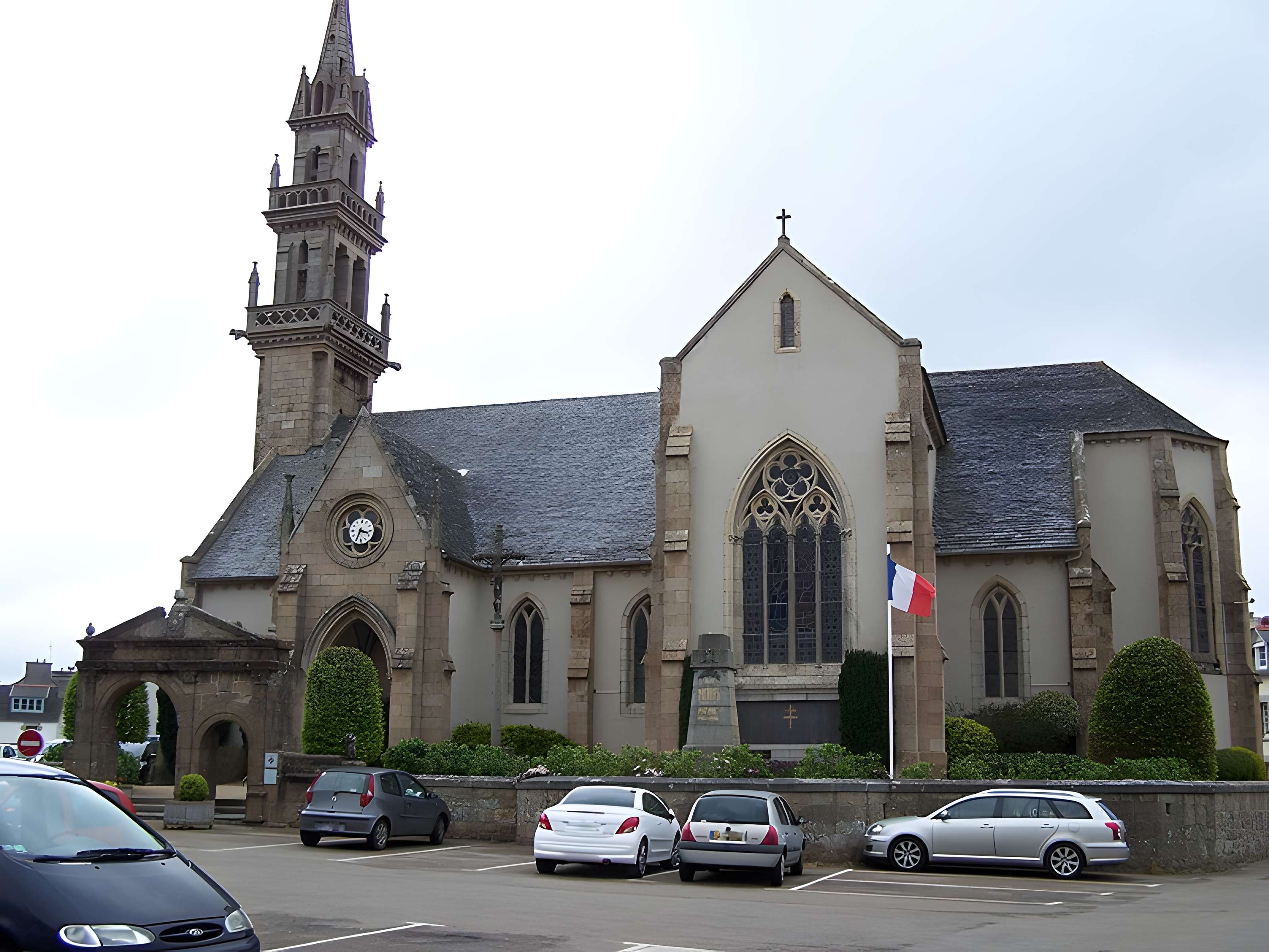 Église Saint-Carantec de Carantec