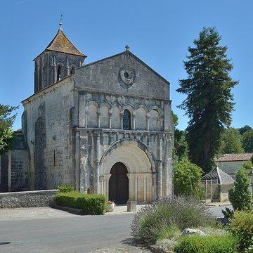 Église Saint-Césaire de Saint-Césaire 