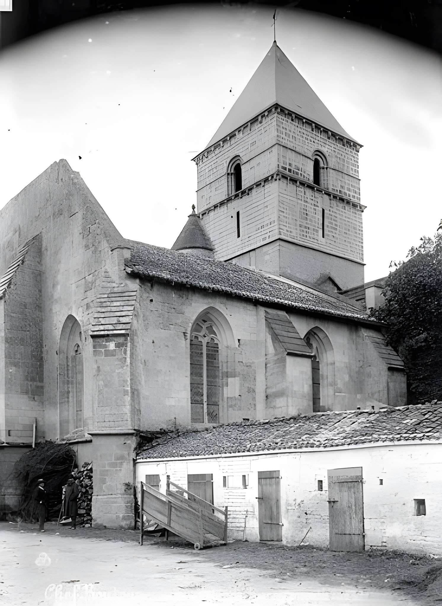 Église Saint-Chartier de Javarzay