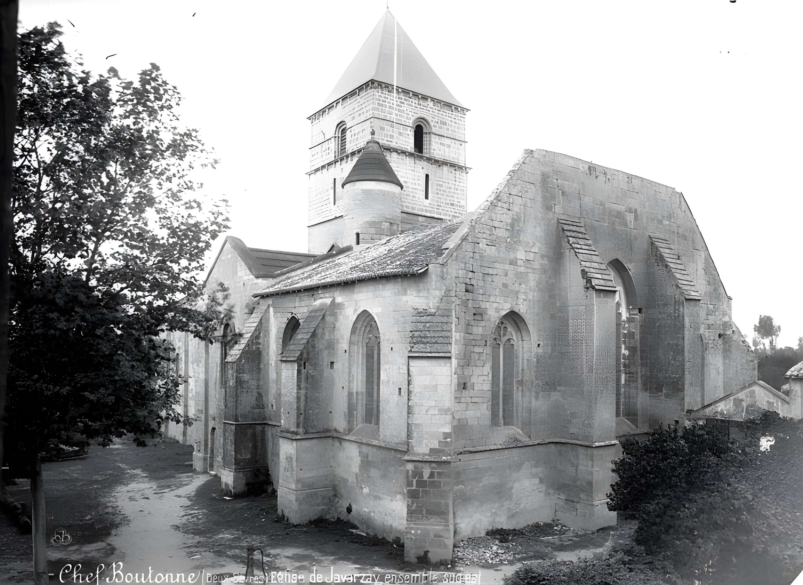Église Saint-Chartier de Javarzay