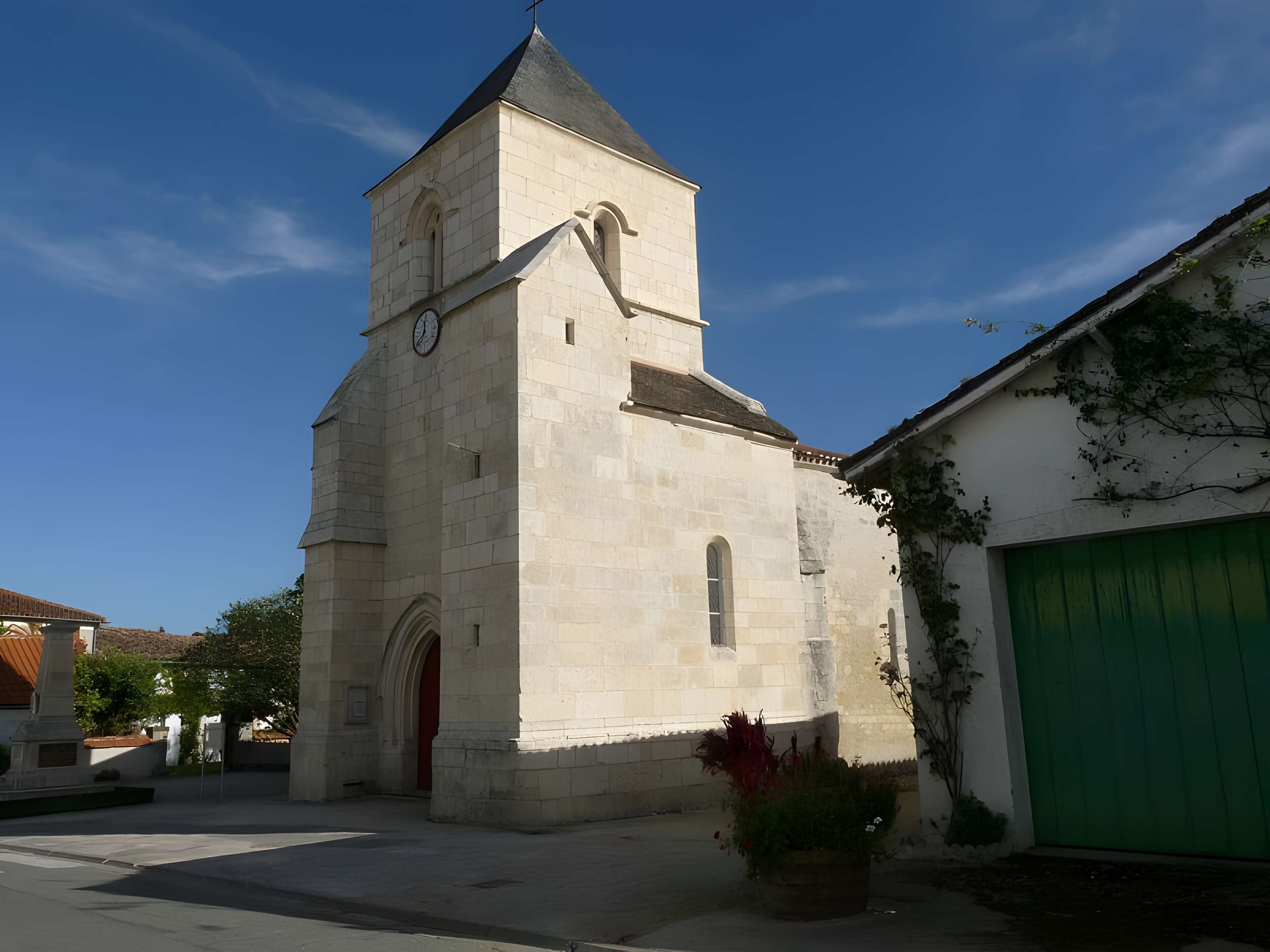 Église Saint-Christophe de Léoville 