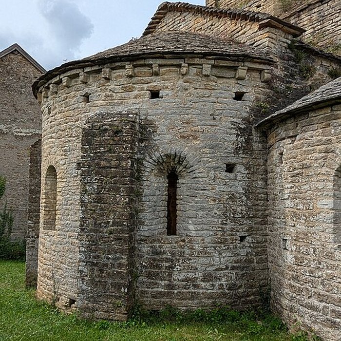 Photo de Eglise priorale ruines de lancienne